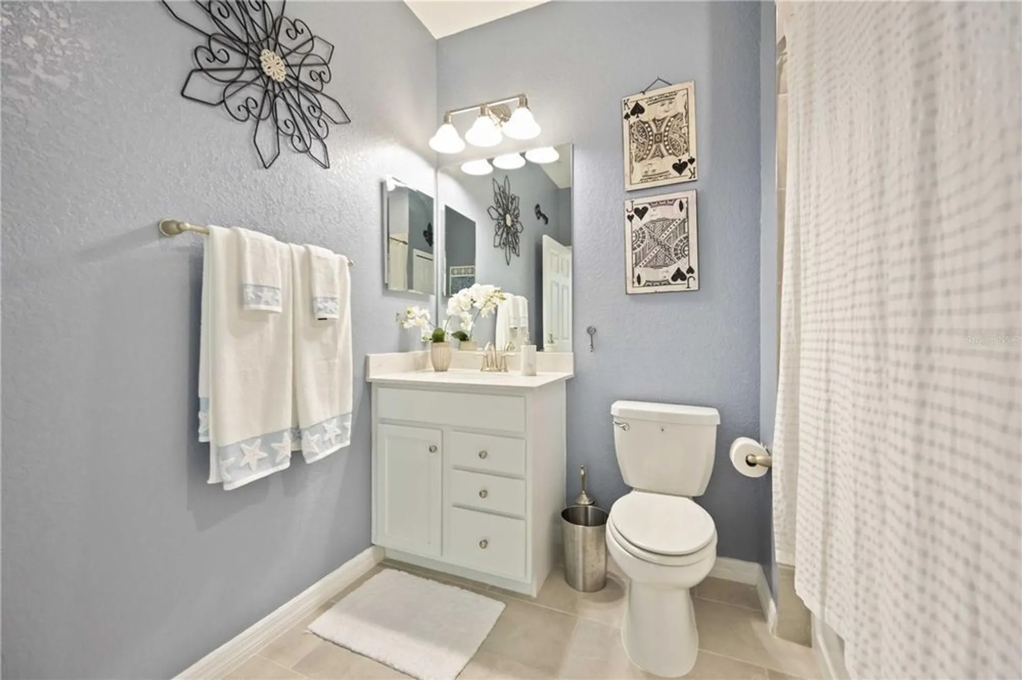 Property Slideshow image 23 of 92 | 10817 tarflower dr unit 201, Venice, FL, 34293