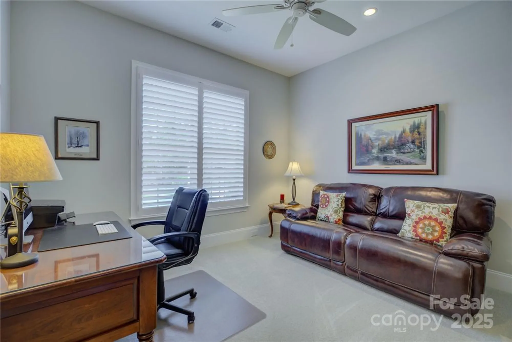 Property Slideshow image 9 of 48 | 16010 vale ridge dr, Charlotte, NC, 28278