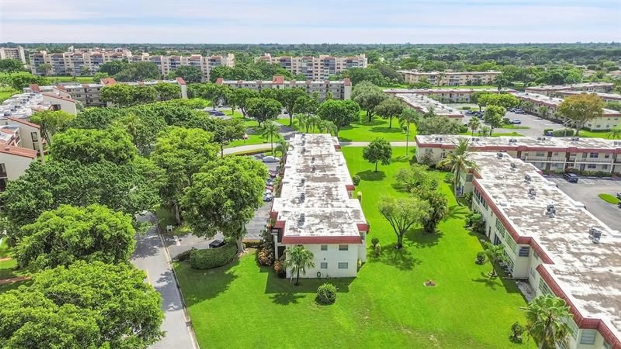 Property Slideshow image 28 of 42 | 23 abbey ln 202, Delray Beach, FL, 33446