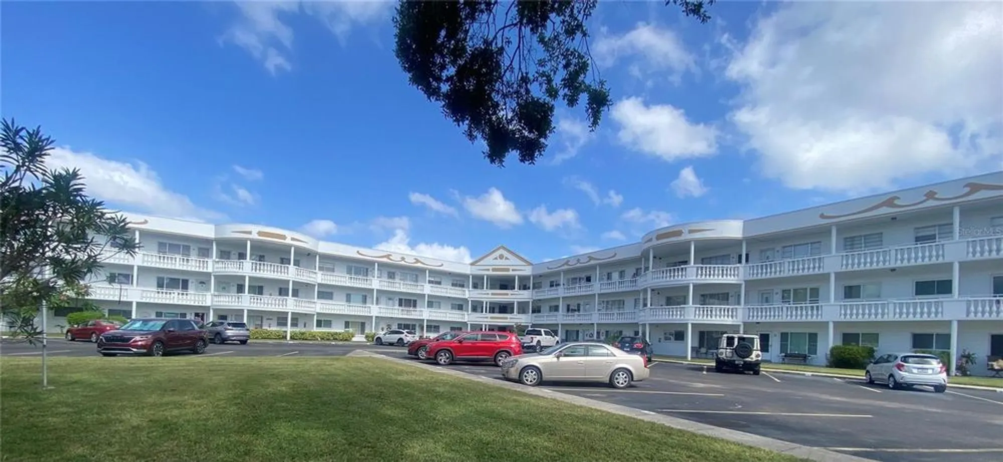 Property Slideshow image 26 of 40 | 2428 columbia dr apt 44, Clearwater, FL, 33763