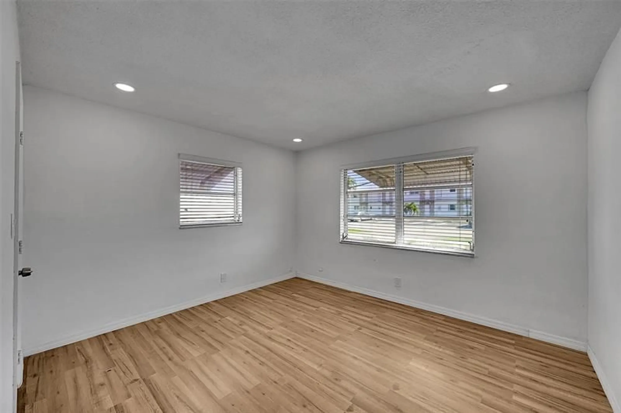 Property Slideshow image 18 of 25 | 2851 w golf blvd, Pompano Beach, FL, 33064