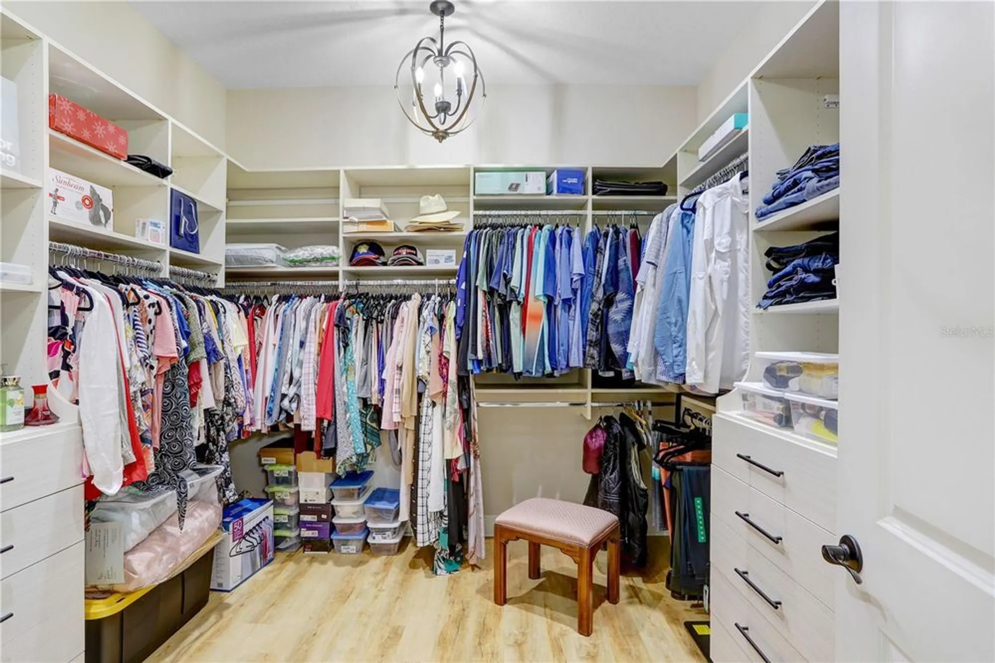 Property Slideshow image 26 of 39 | 8605 grand alberato rd, Tampa, FL, 33647