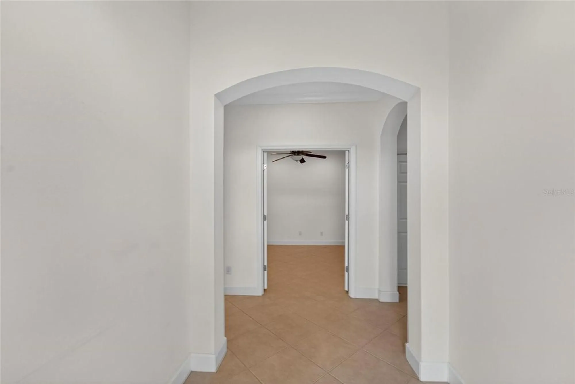 Property Slideshow image 7 of 64 | 2226 nottingham greens dr, Sun City Center, FL, 33573