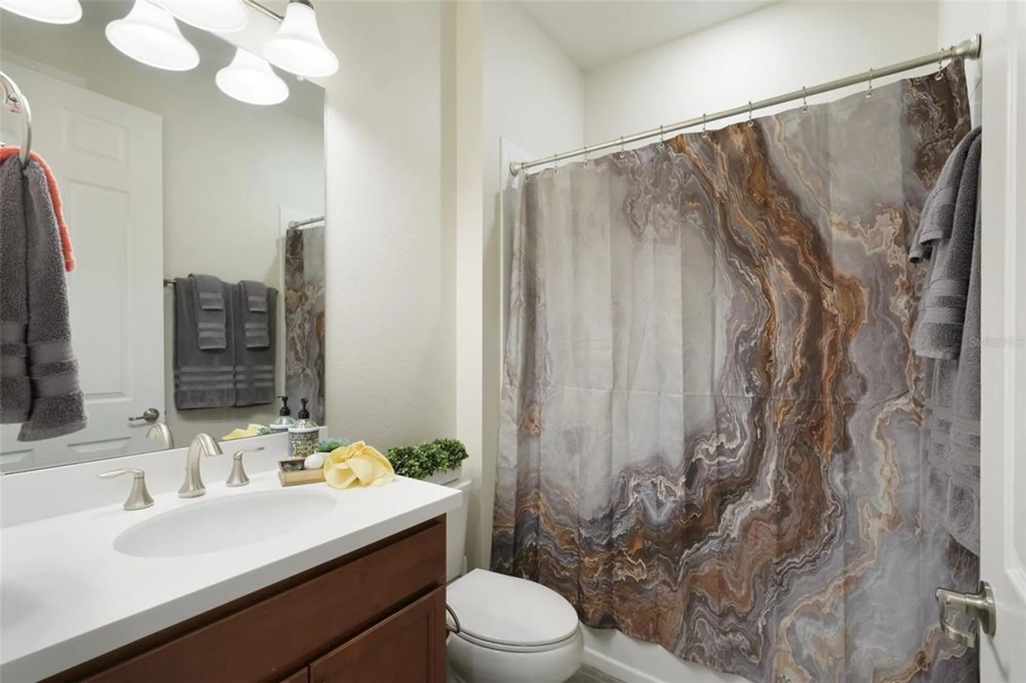 Property Slideshow image 39 of 98 | 19183 coastal shore ter, Land O Lakes, FL, 34638