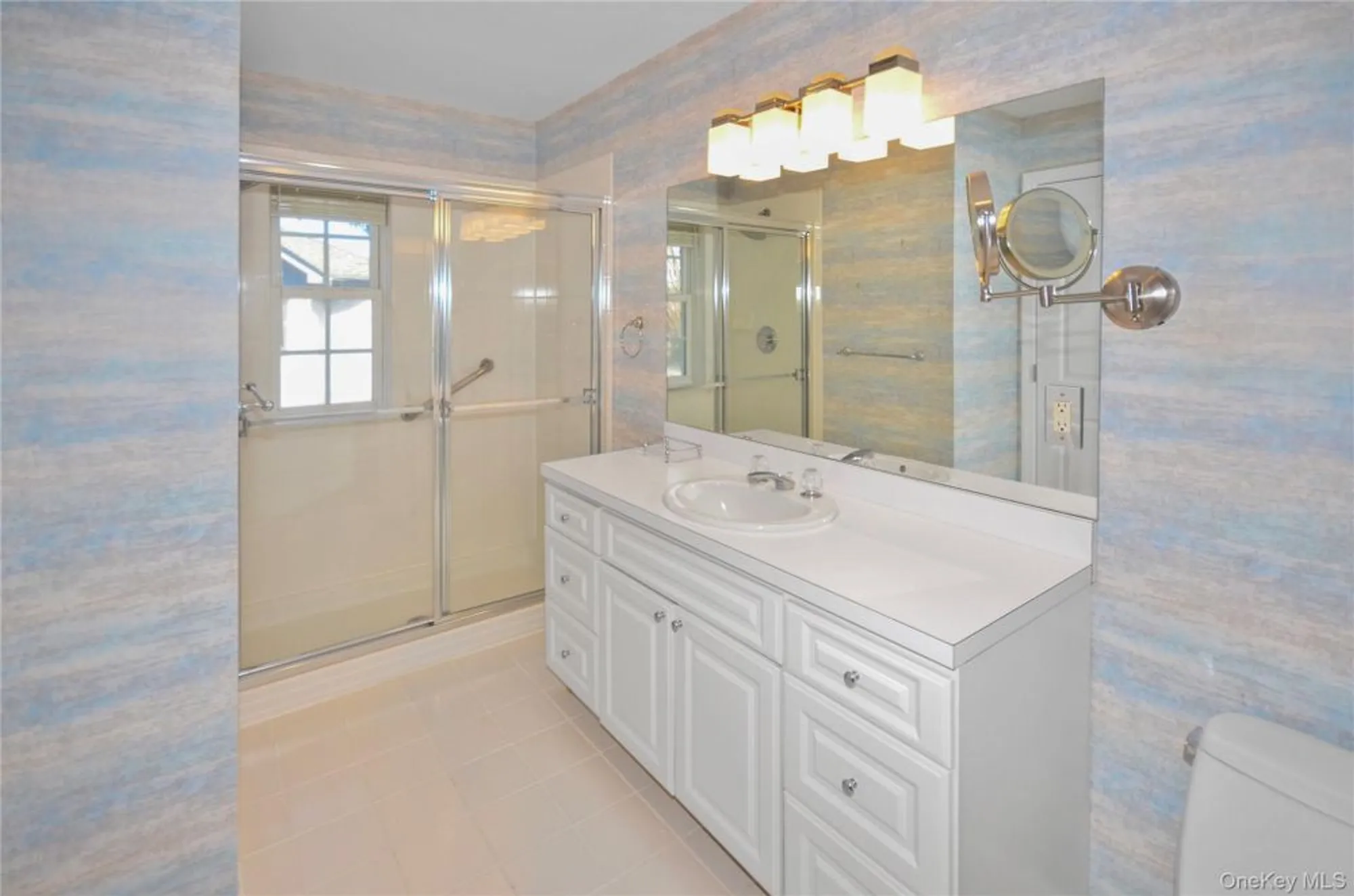 Property Slideshow image 22 of 28 | 736 verona dr, Melville, NY, 11747