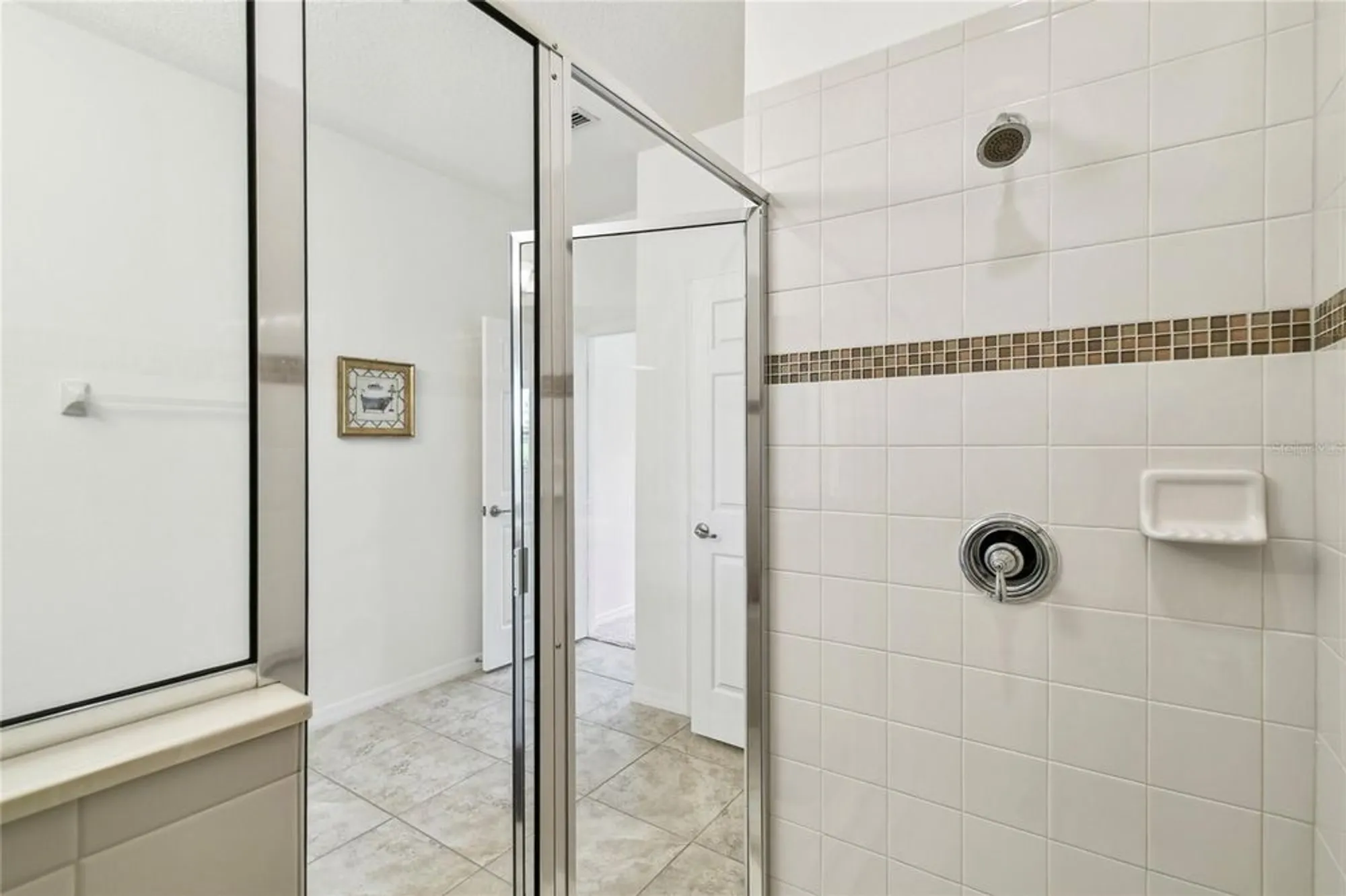 Property Slideshow image 25 of 63 | 3390 fallbrook dr, Kissimmee, FL, 34759