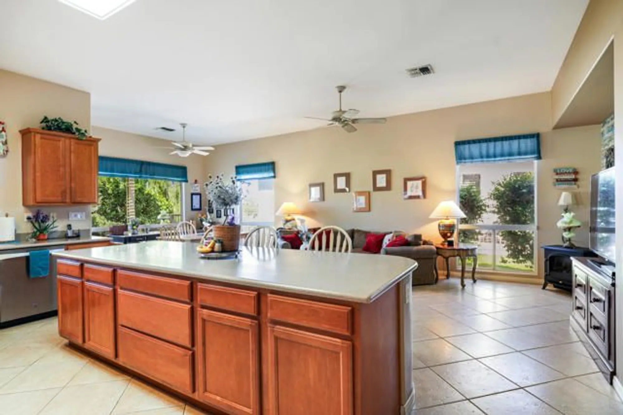 Property Slideshow image 10 of 36 | 78810 sunrise mountain vw, Palm Desert, CA, 92211