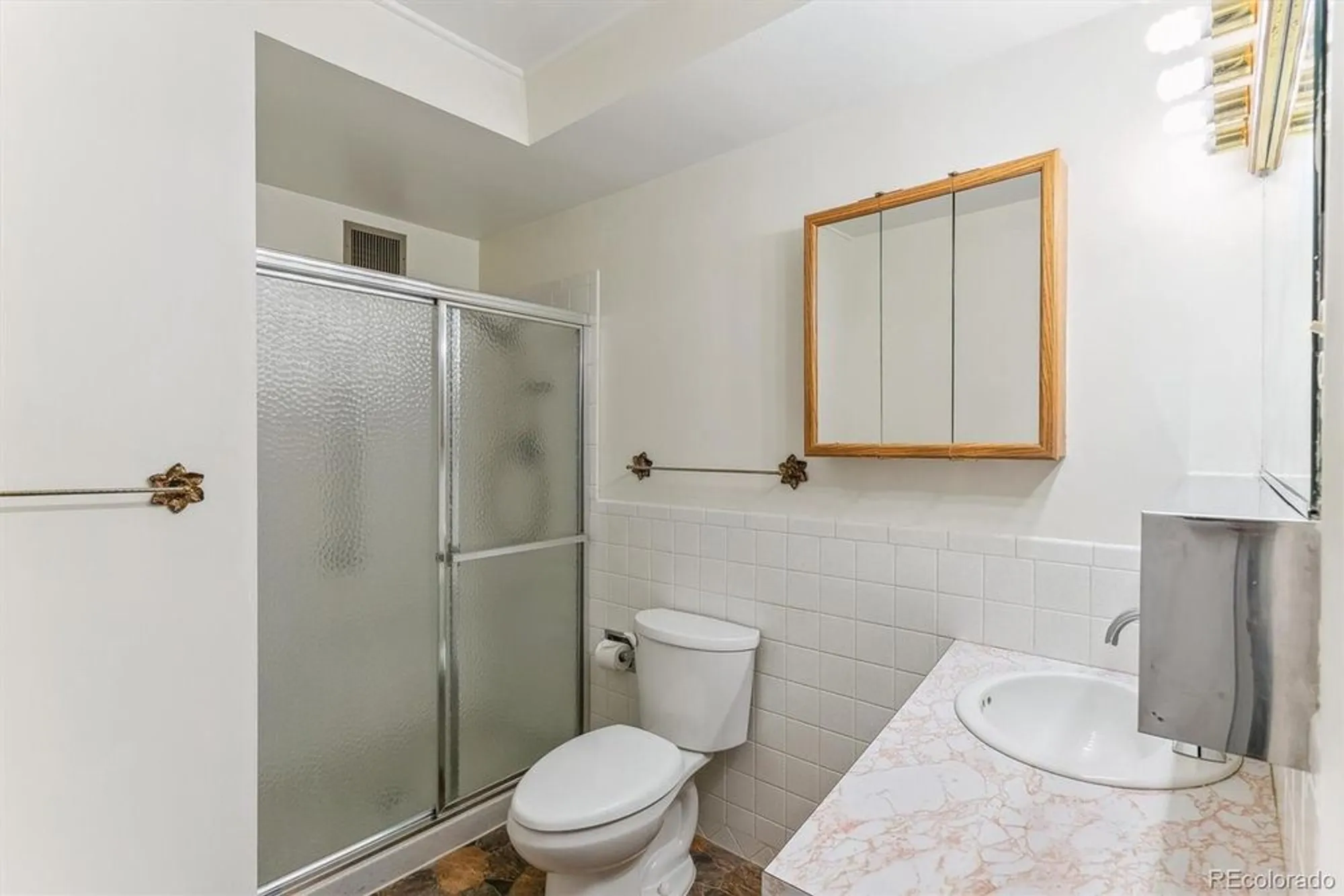 Property Slideshow image 21 of 26 | 620 s alton way 5b, Denver, CO, 80247