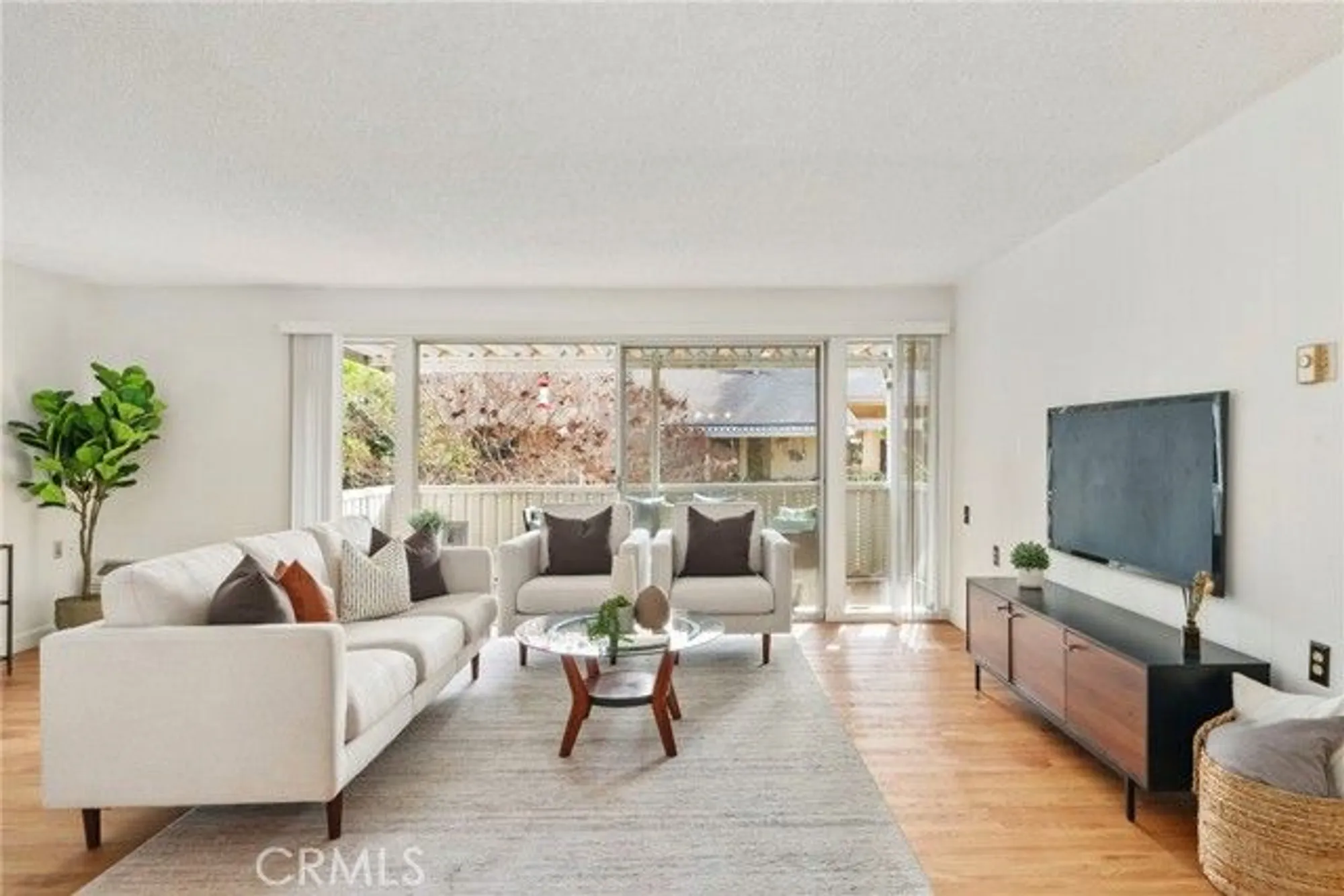 Property Slideshow image 5 of 35 | 225 avenida majorca n, Laguna Woods, CA, 92637