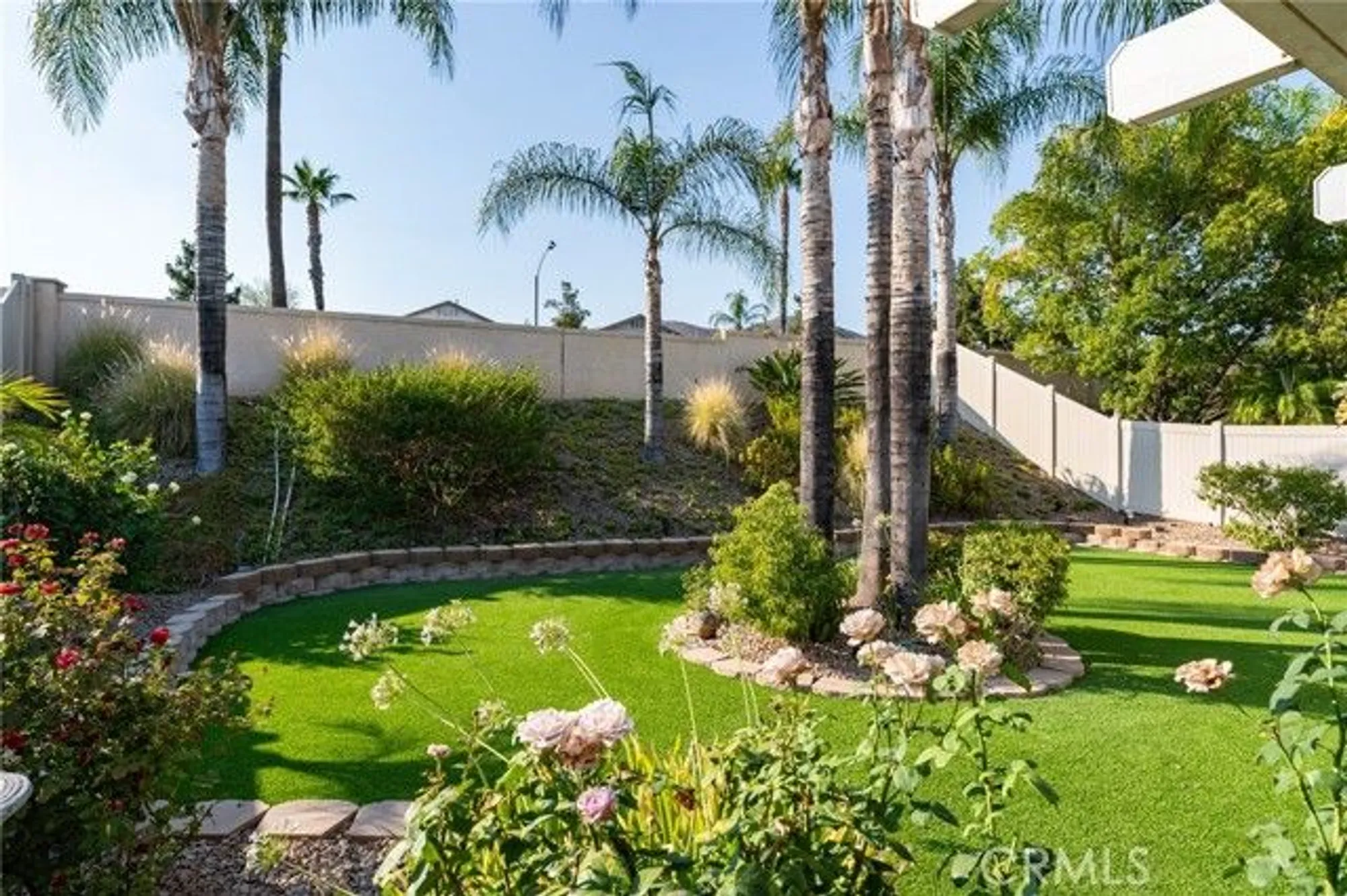 Property Slideshow image 51 of 75 | 28174 glenside ct, Menifee, CA, 92584