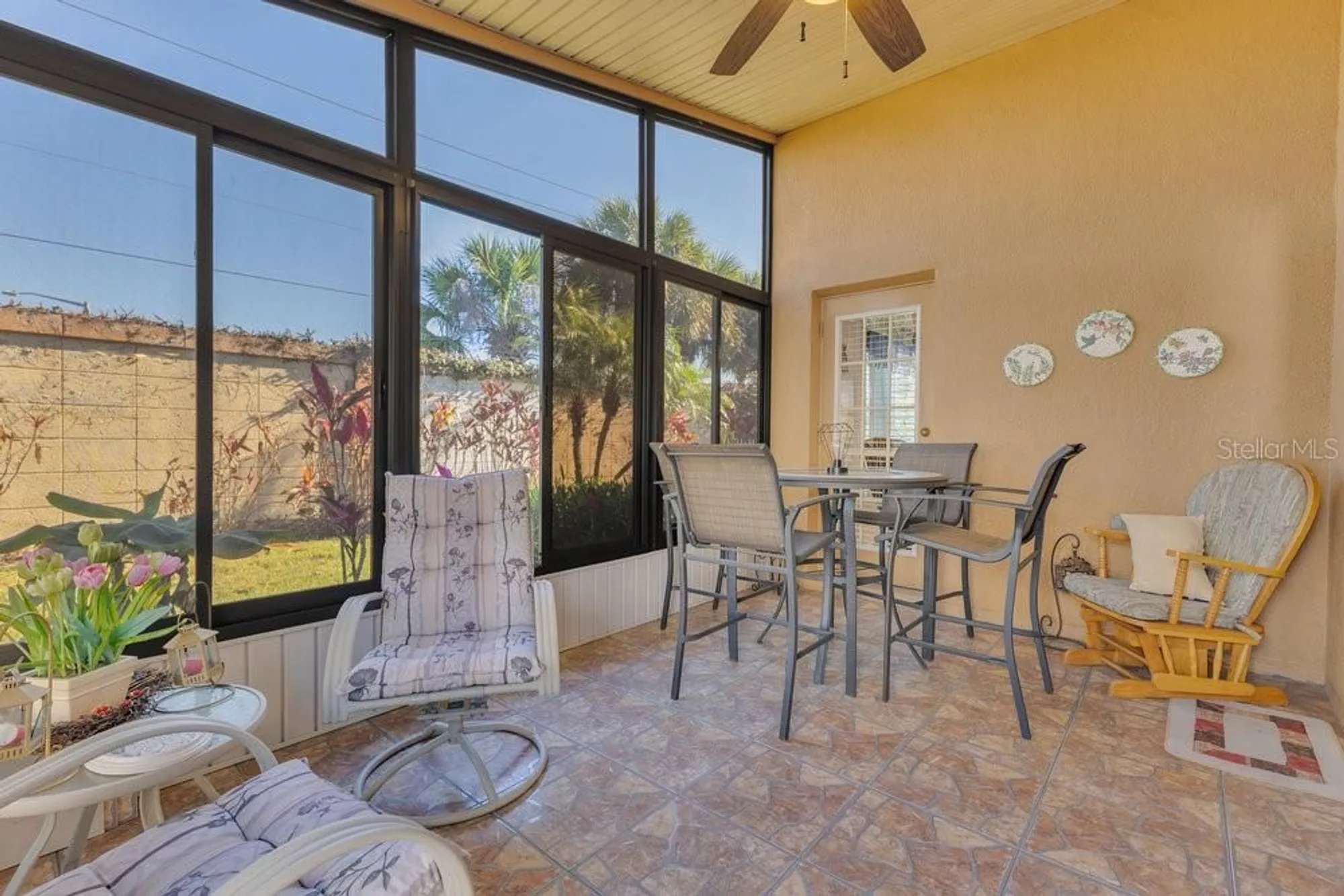 Property Slideshow image 28 of 46 | 340 grand canal dr, Poinciana, FL, 34759