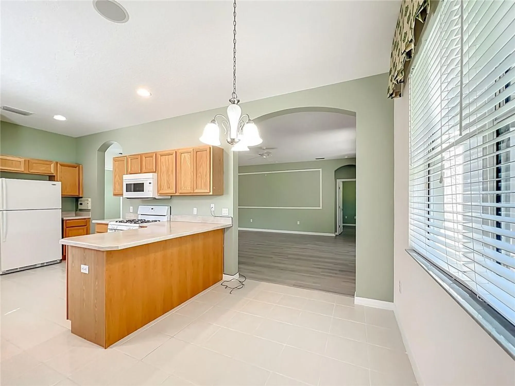 Property Slideshow image 21 of 53 | 3507 arlington ridge blvd, Leesburg, FL, 34748