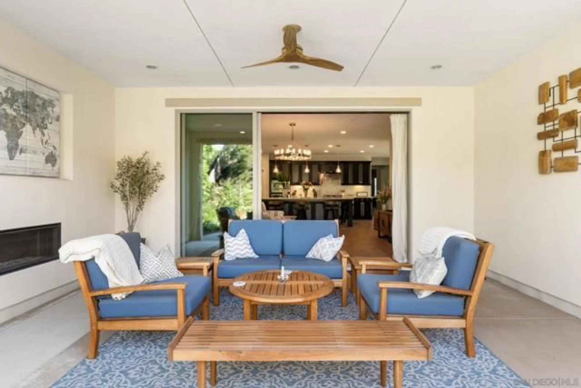 Property Slideshow image 23 of 41 | 7964 auberge cir, San Diego, CA, 92127