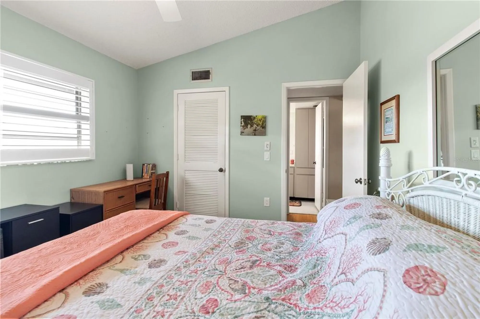 Property Slideshow image 32 of 44 | 4640 red maple rd # 1208, Bradenton, FL, 34210