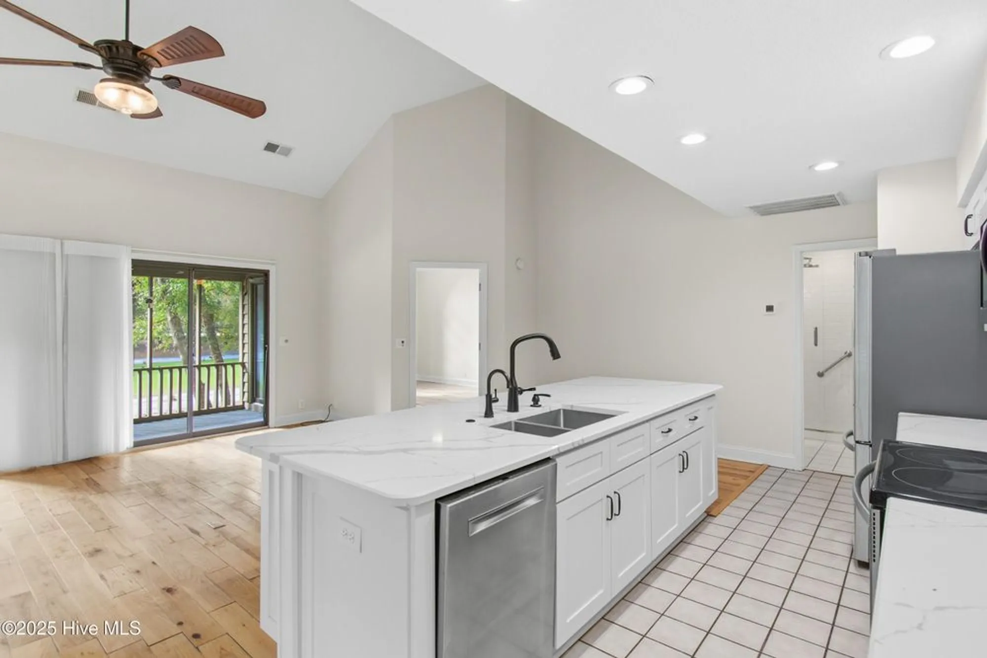 Property Slideshow image 11 of 65 | 212 kings trl a, Sunset Beach, NC, 28468