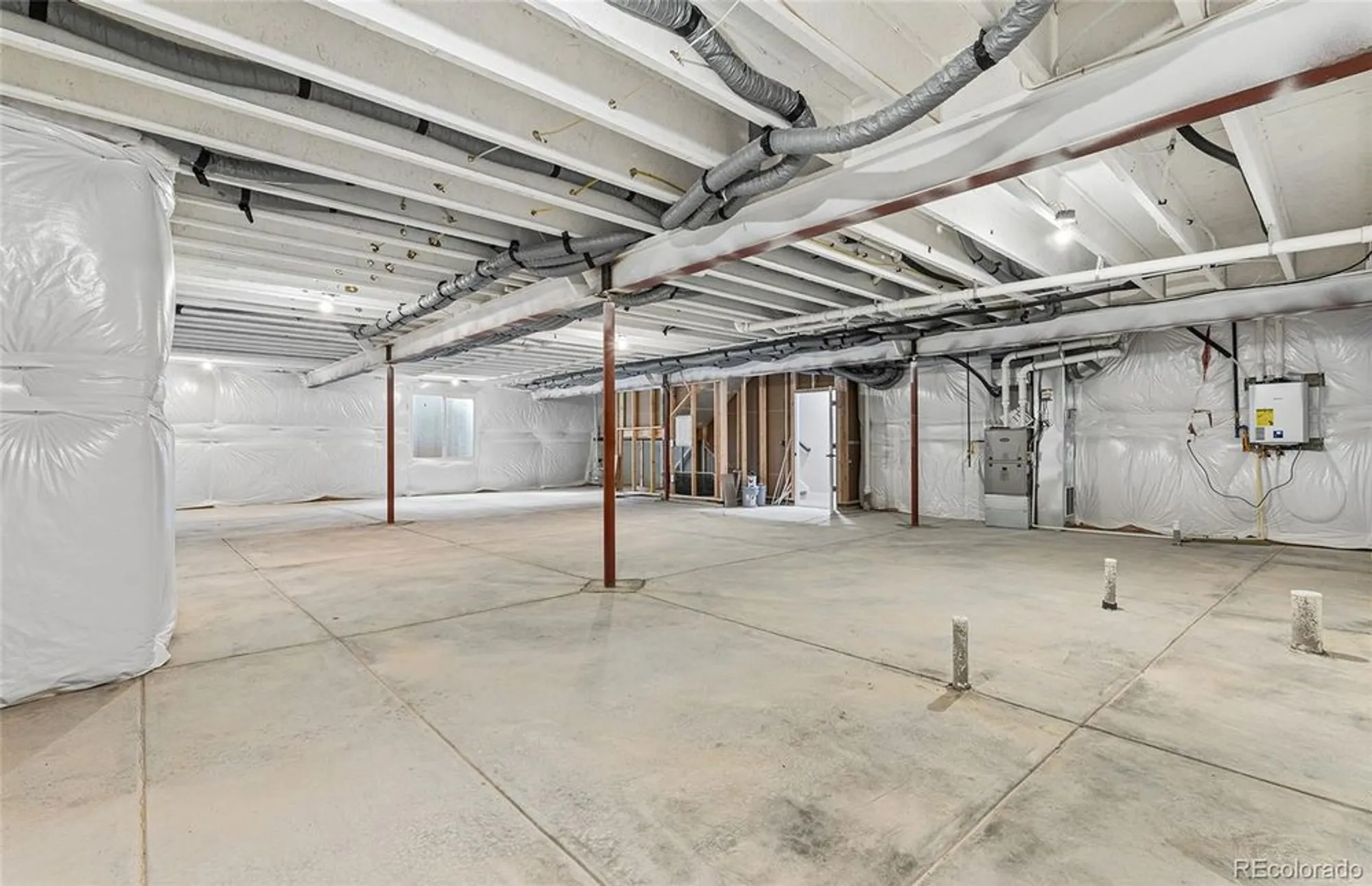 Property Slideshow image 26 of 45 | 8831 s quemoy st, Aurora, CO, 80016