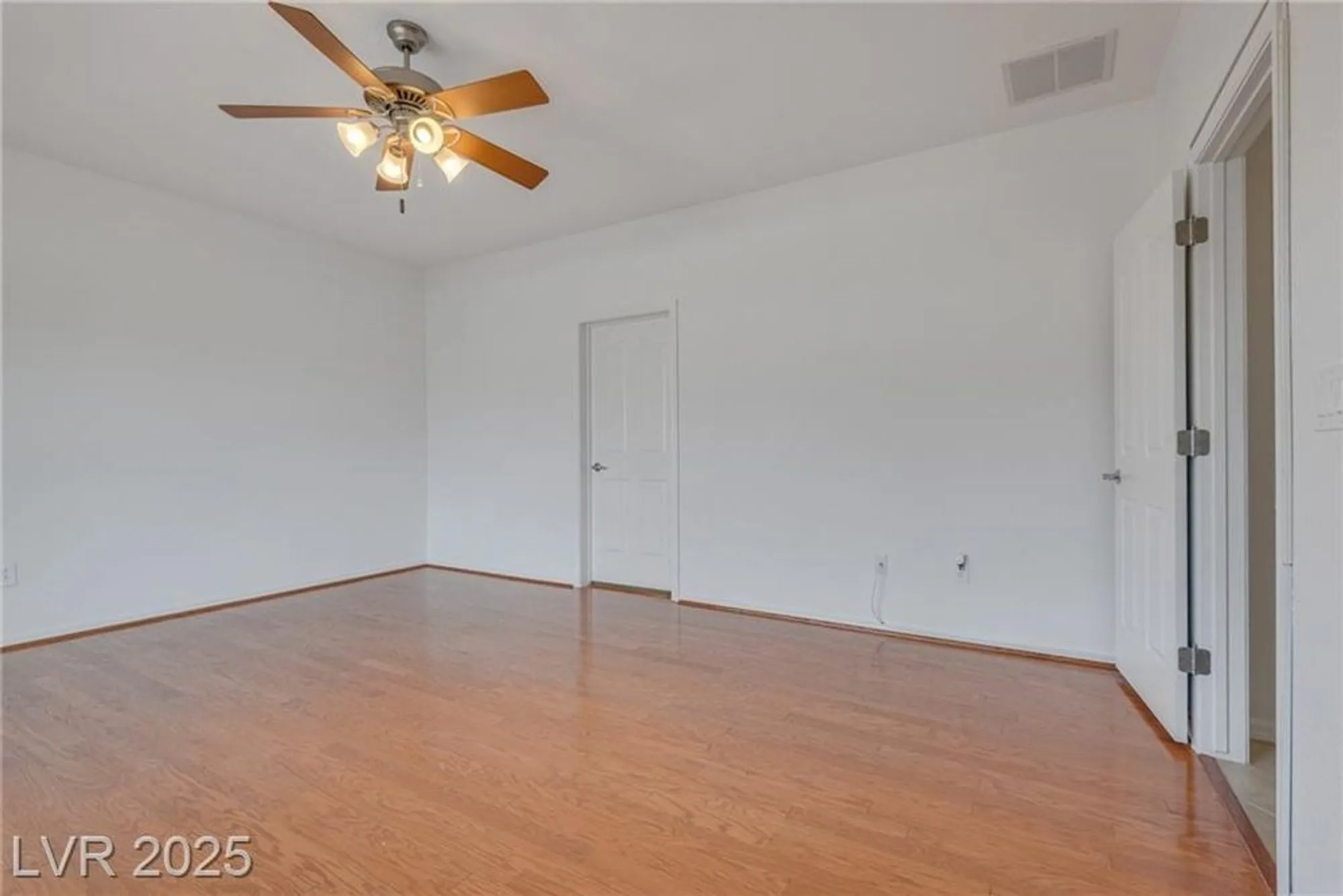 Property Slideshow image 22 of 34 | 2348 kalkaska dr, Henderson, NV, 89044