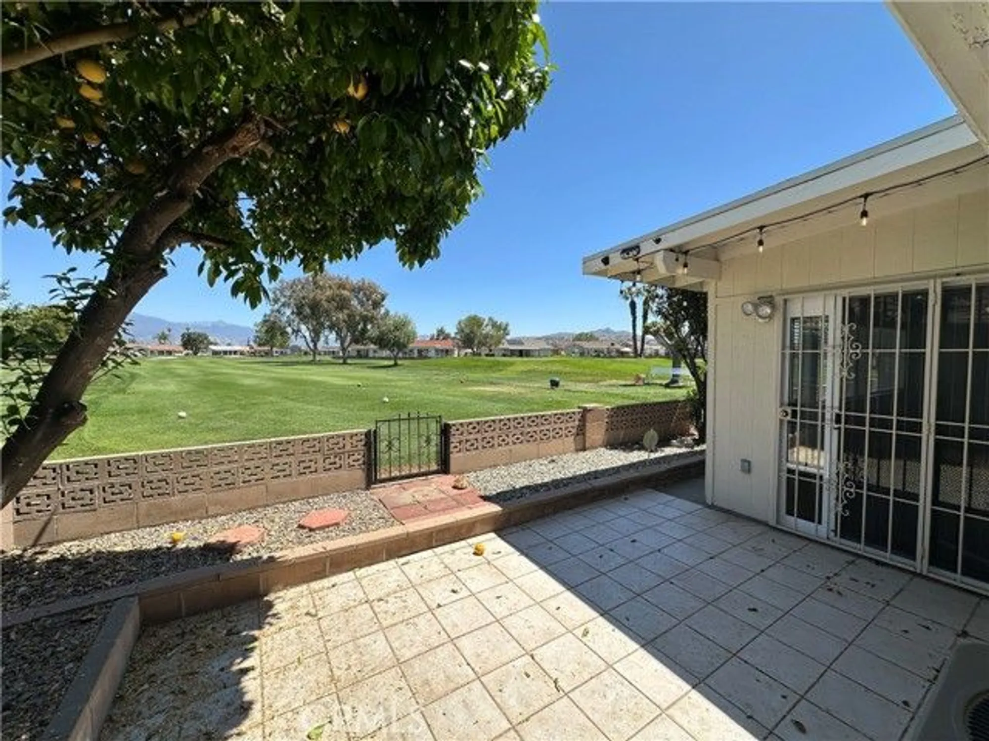 Property Slideshow image 15 of 19 | 410 panorama dr, Hemet, CA, 92543
