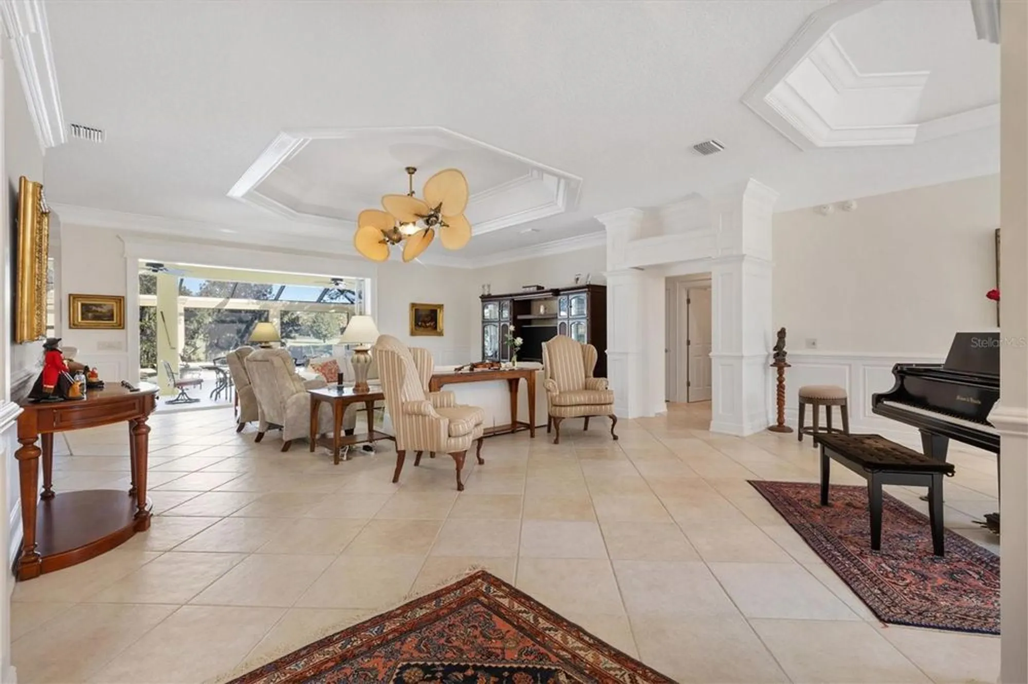 Property Slideshow image 18 of 60 | 664 ternberry forest dr, The Villages, FL, 32162