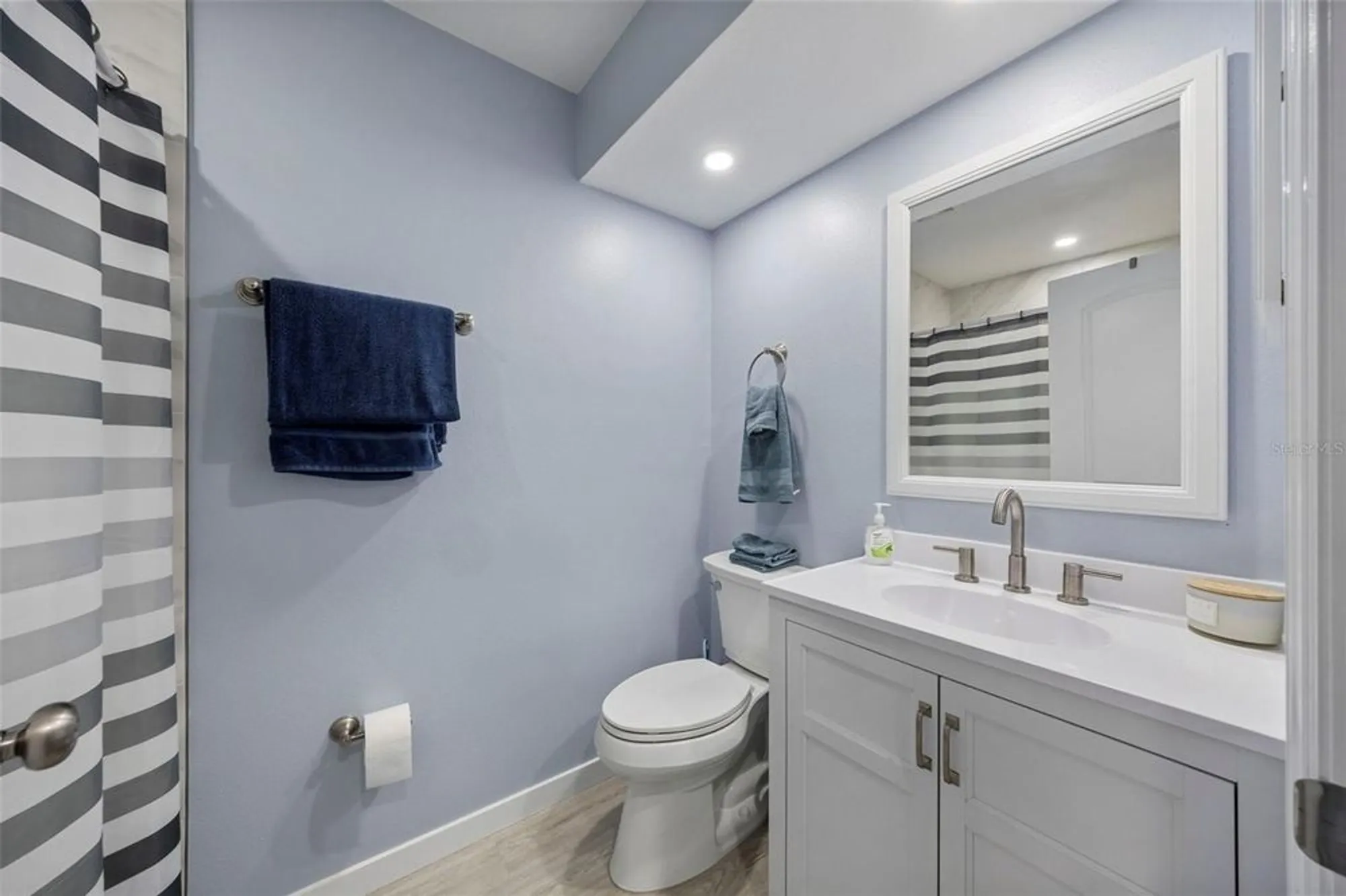 Property Slideshow image 17 of 49 | 8034 merrimac dr, Port Richey, FL, 34668