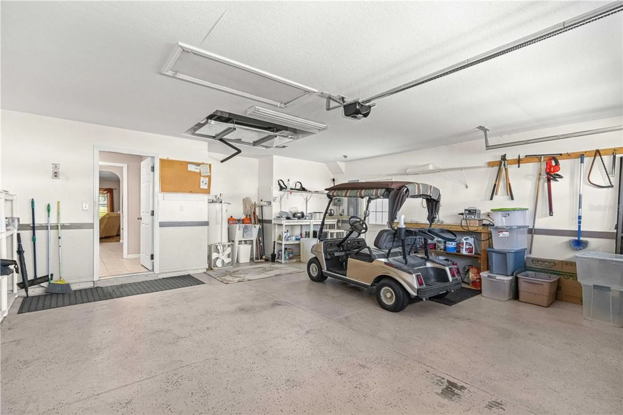 Property Slideshow image 31 of 39 | 12054 se 174th pl, Summerfield, FL, 34491