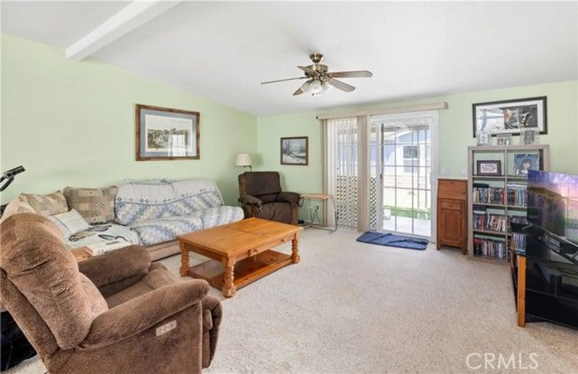 Property Slideshow image 10 of 42 | 1651 willow leaf dr, Hemet, CA, 92545
