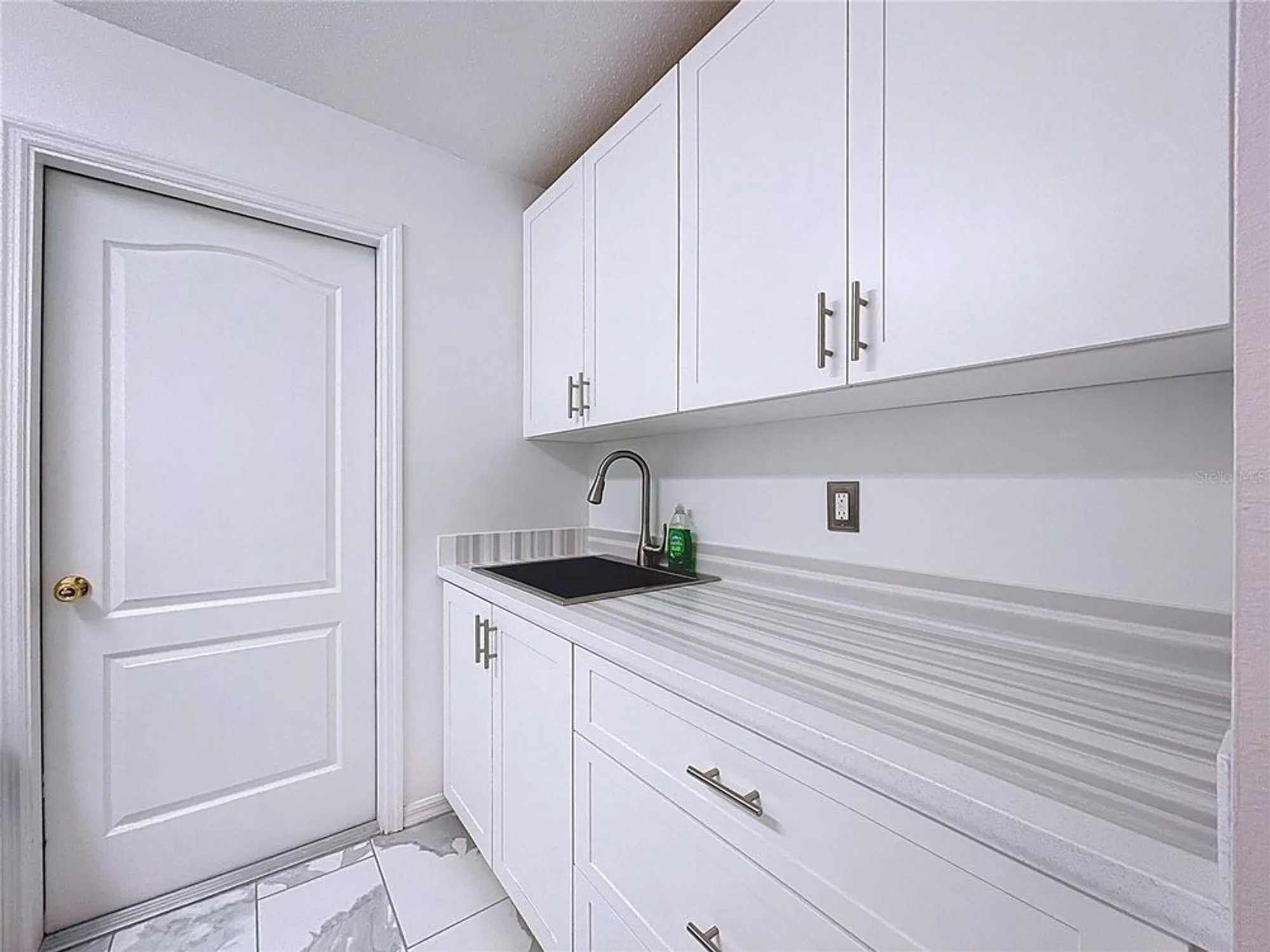 Property Slideshow image 31 of 48 | 9276 ashley dr, Weeki Wachee, FL, 34613