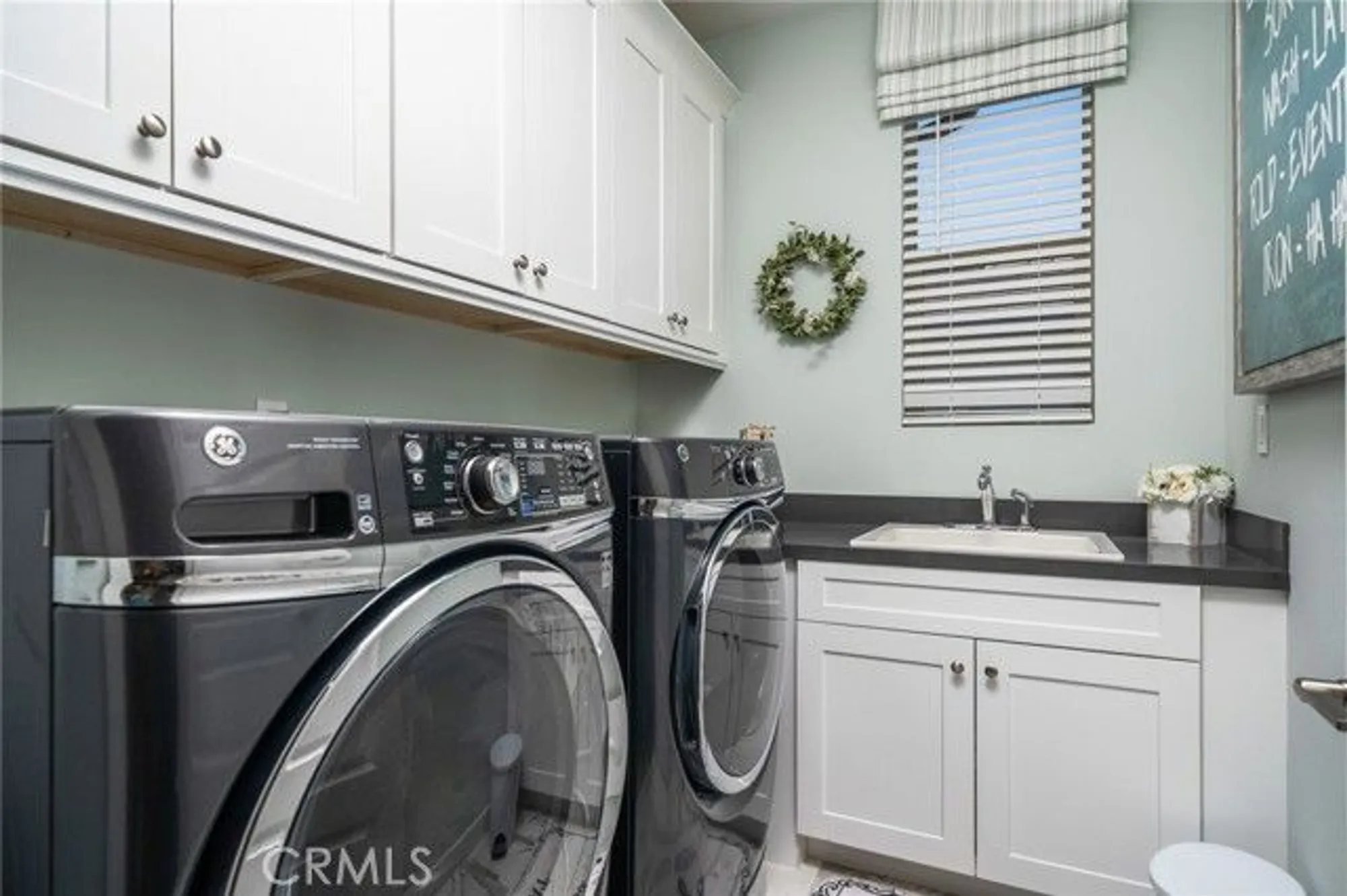 Property Slideshow image 19 of 34 | 1525 overpark ln, Beaumont, CA, 92223