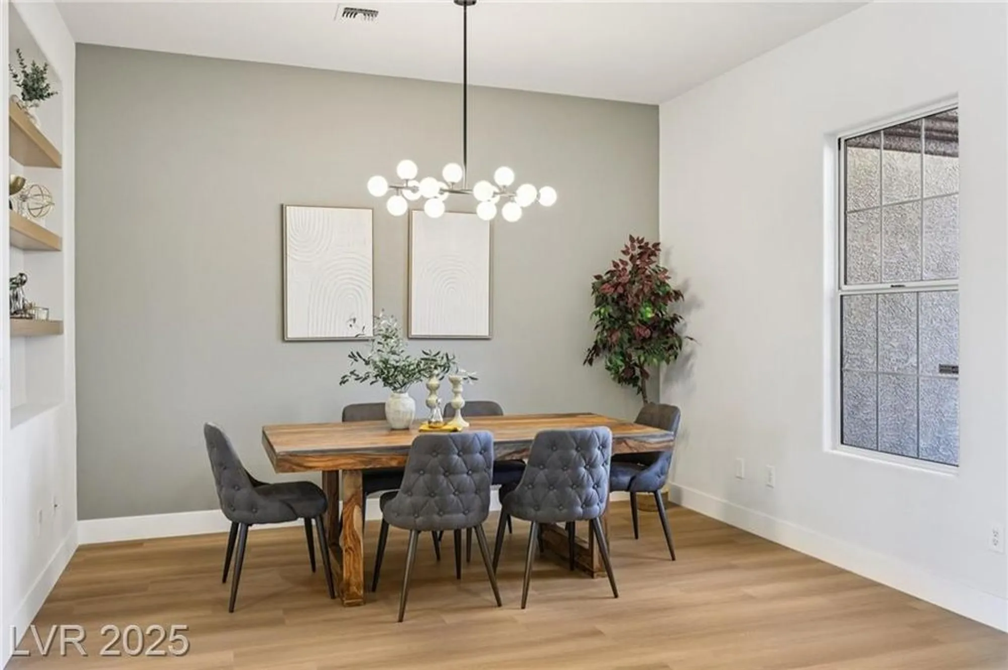 Property Slideshow image 18 of 84 | 2695 olivia heights ave, Henderson, NV, 89052