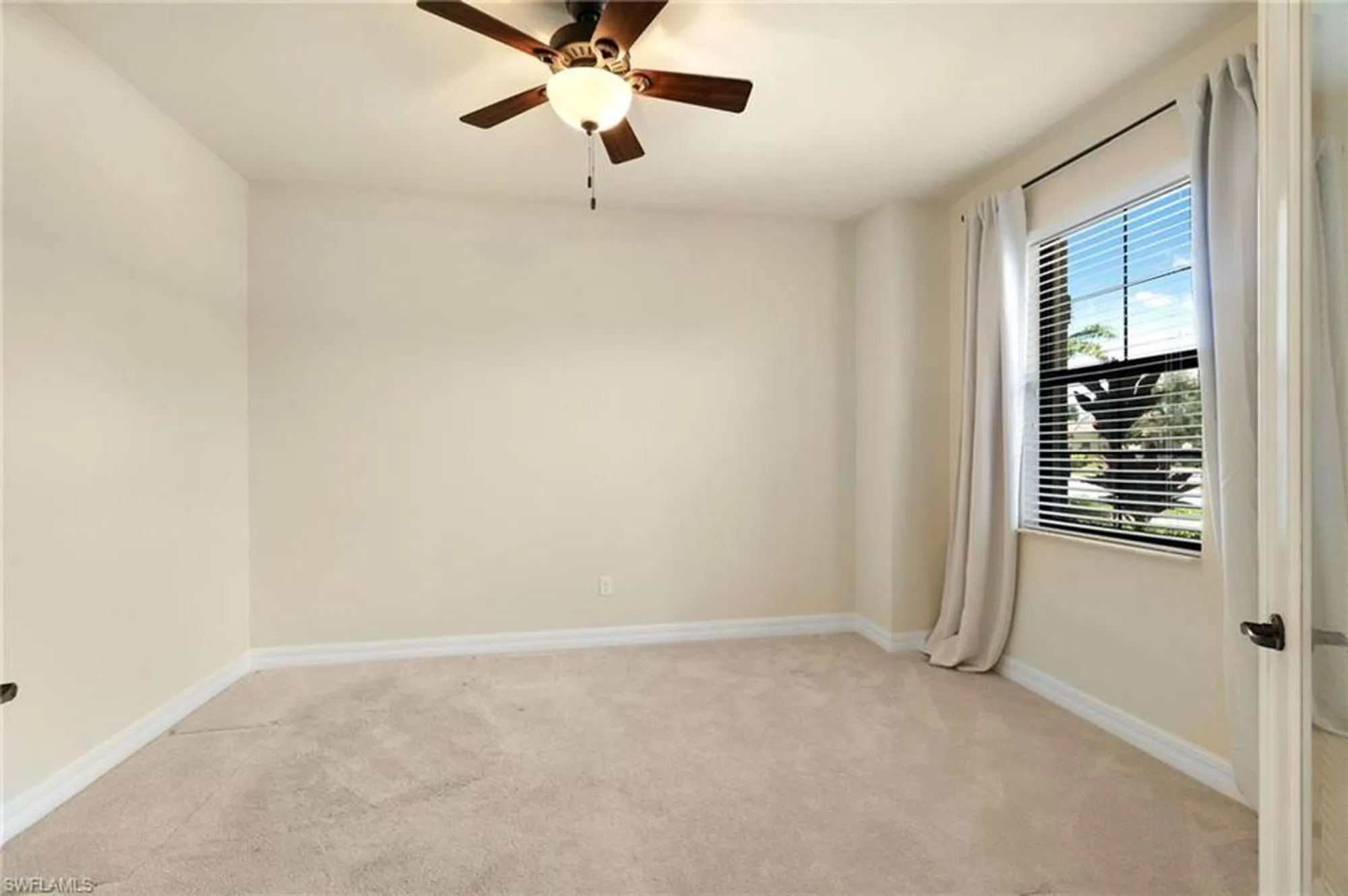 Property Slideshow image 26 of 47 | 28591 westmeath ct, Bonita Springs, FL, 34135