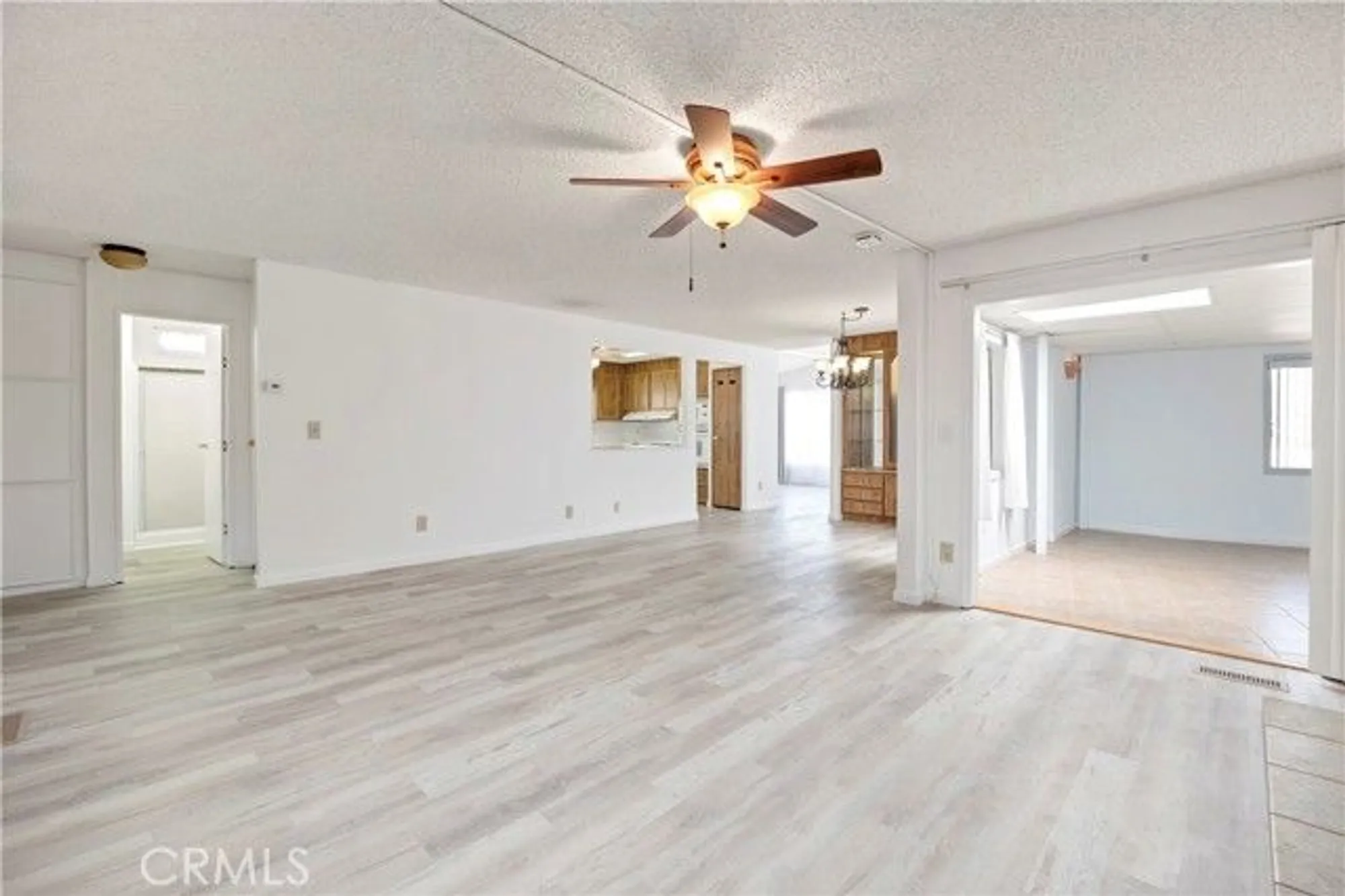 Property Slideshow image 16 of 34 | 2953 manzanita way, Hemet, CA, 92545