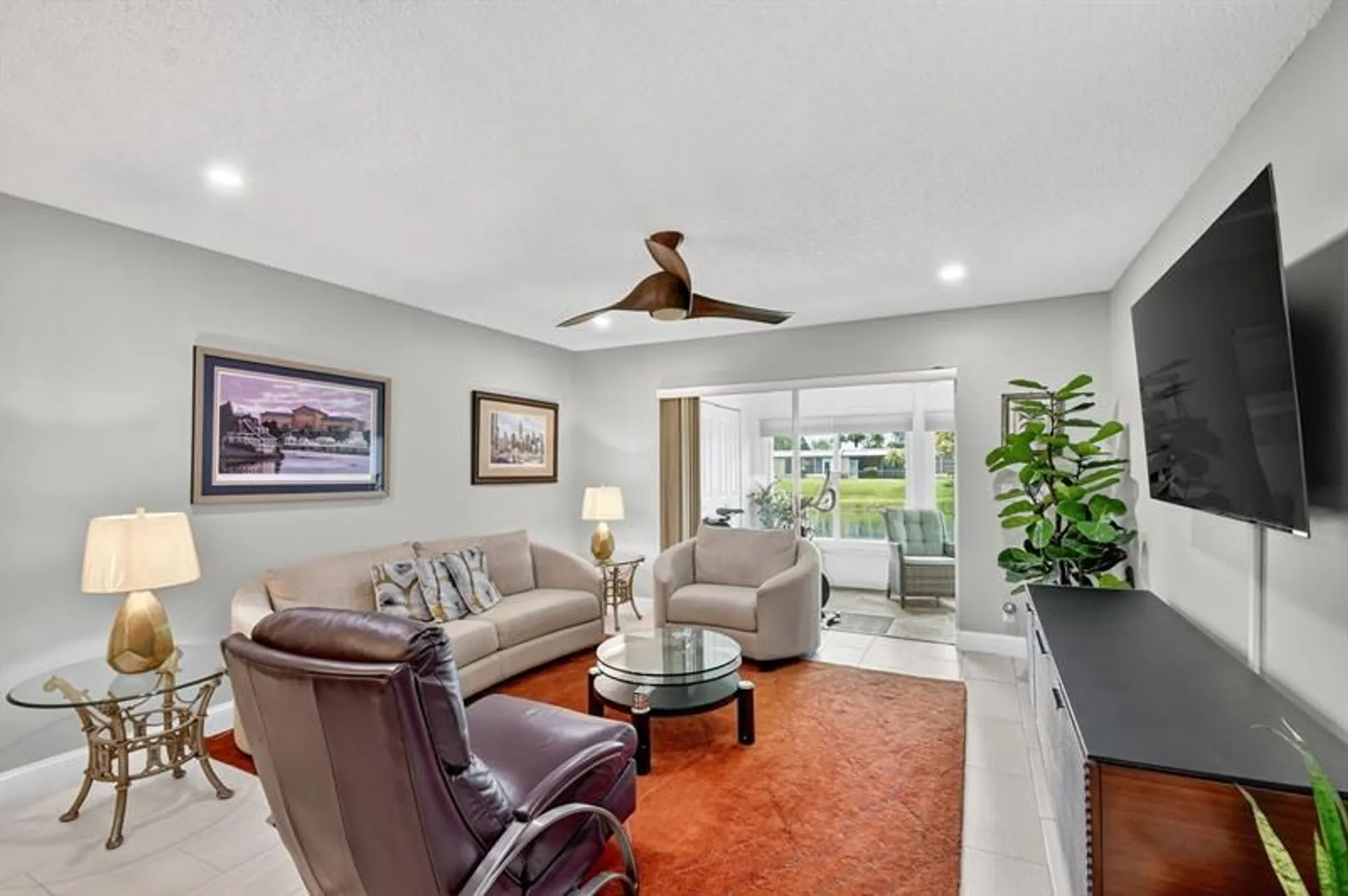 Property Slideshow image 10 of 45 | 121 lake meryl dr, West Palm Beach, FL, 33411