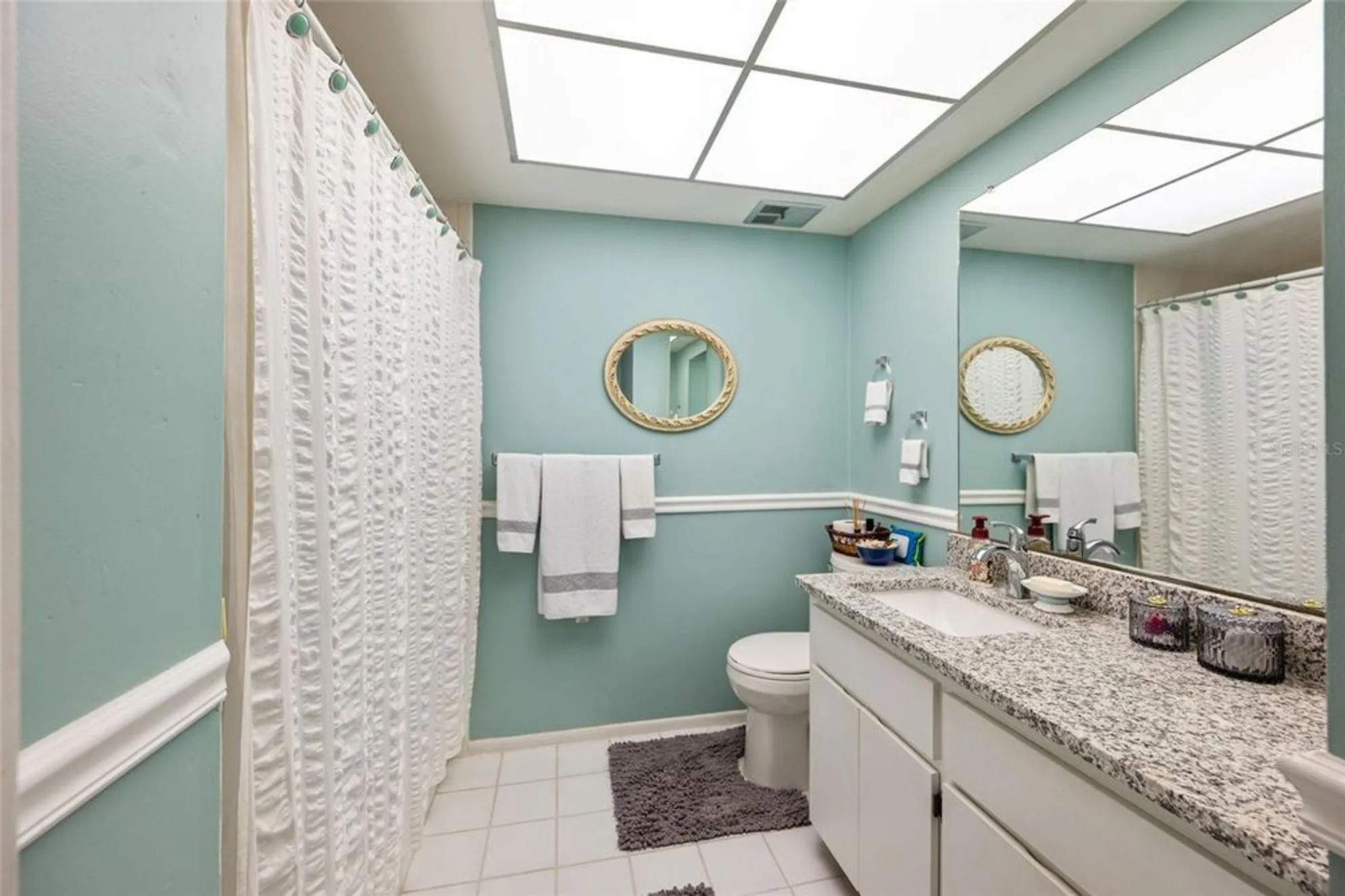 Property Slideshow image 14 of 33 | 2150 shelly dr a, Palm Harbor, FL, 34684