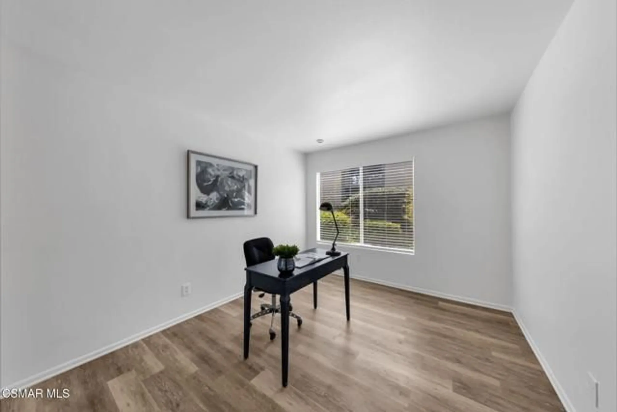 Property Slideshow image 17 of 52 | 224 oakleaf dr apt 102, Thousand Oaks, CA, 91360