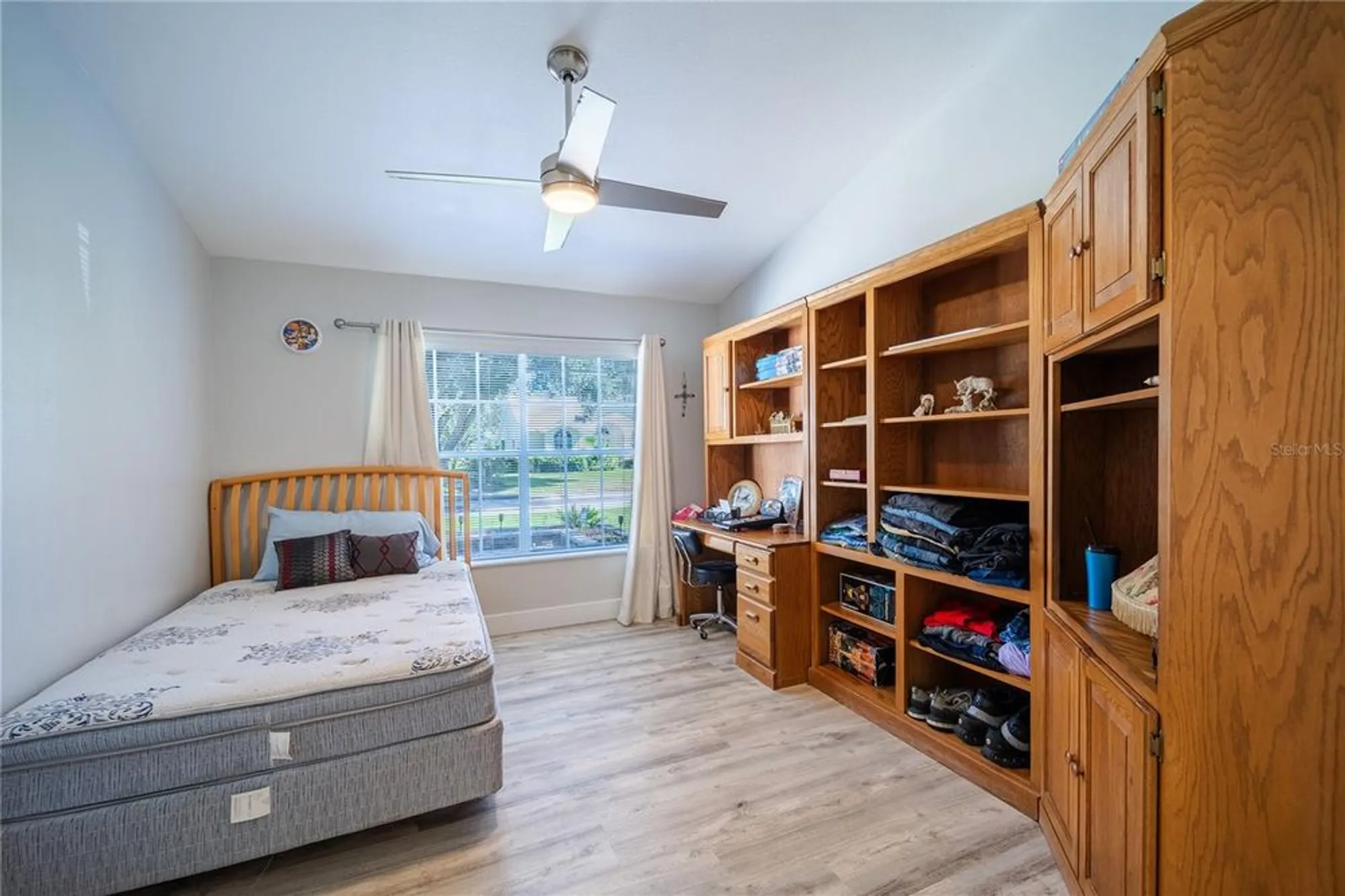 Property Slideshow image 14 of 18 | 4242 leafway cir, Leesburg, FL, 34748