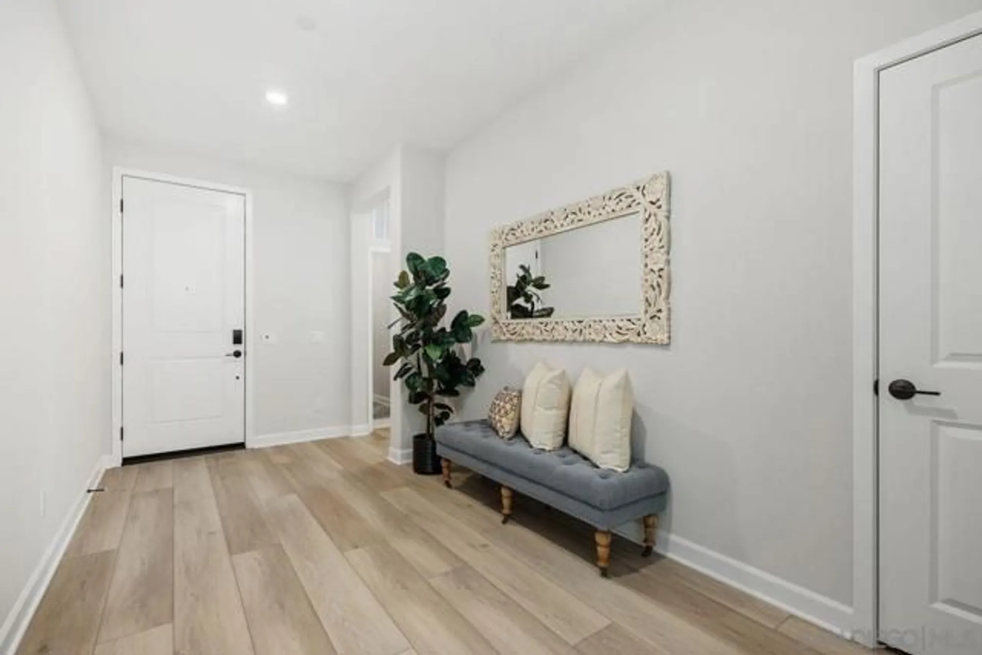 Property Slideshow image 5 of 37 | 12609 elizabeth way, San Diego, CA, 92129