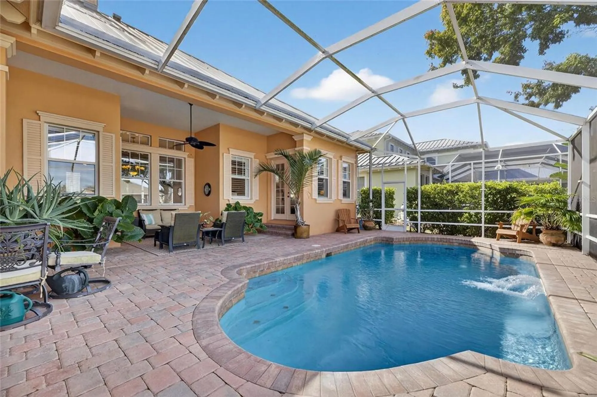 Property Slideshow image 66 of 94 | 539 islebay dr, Apollo Beach, FL, 33572