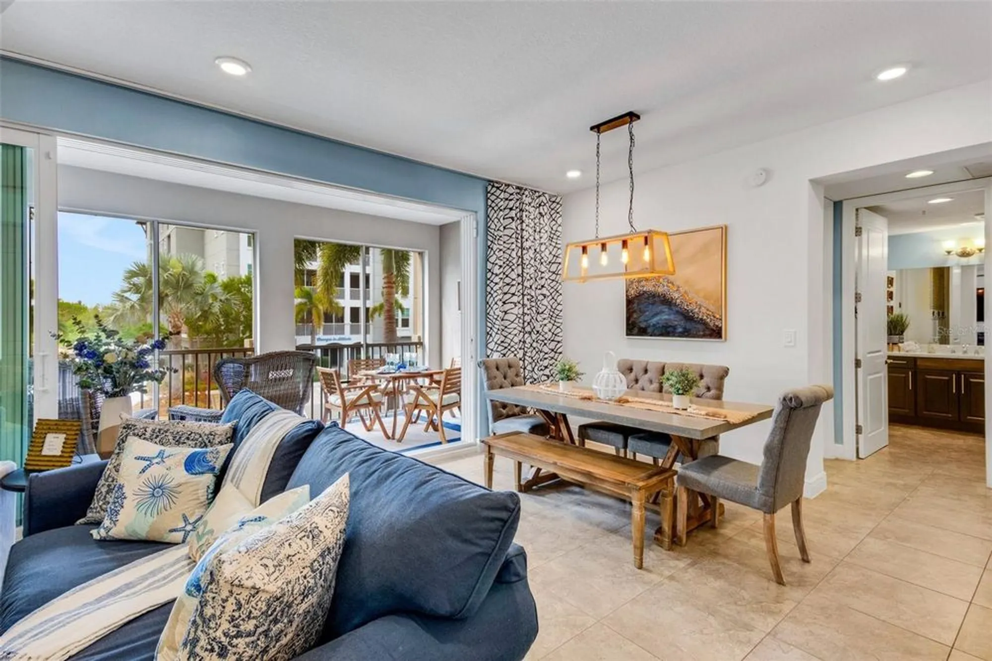 Property Slideshow image 13 of 94 | 395 aruba cir unit 101, Bradenton, FL, 34209