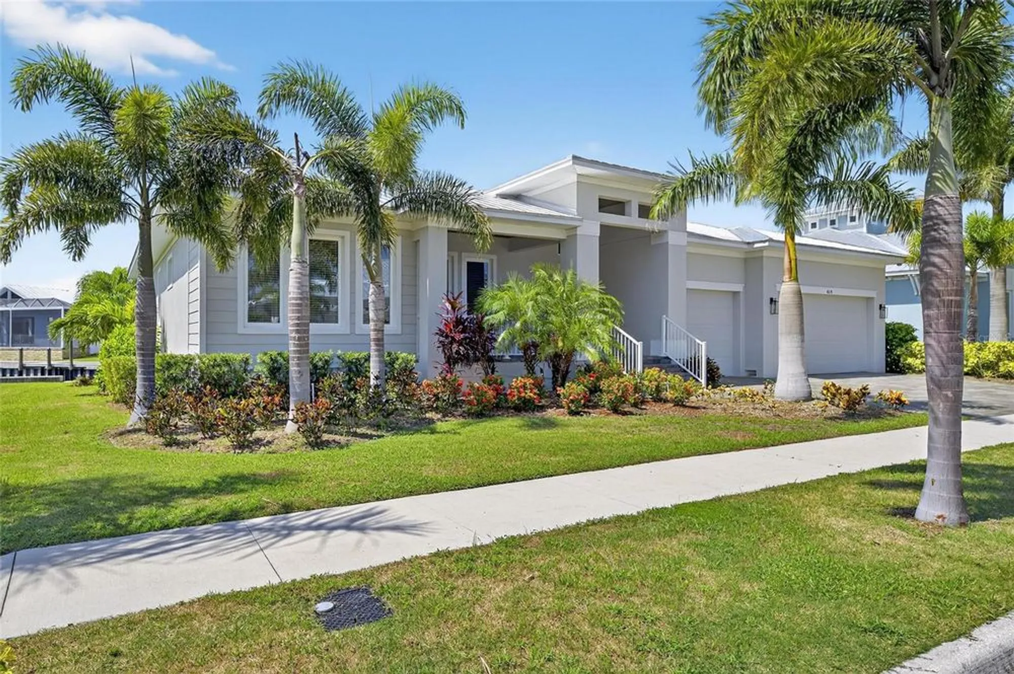 Property Slideshow image 6 of 91 | 614 pinckney dr, Apollo Beach, FL, 33572