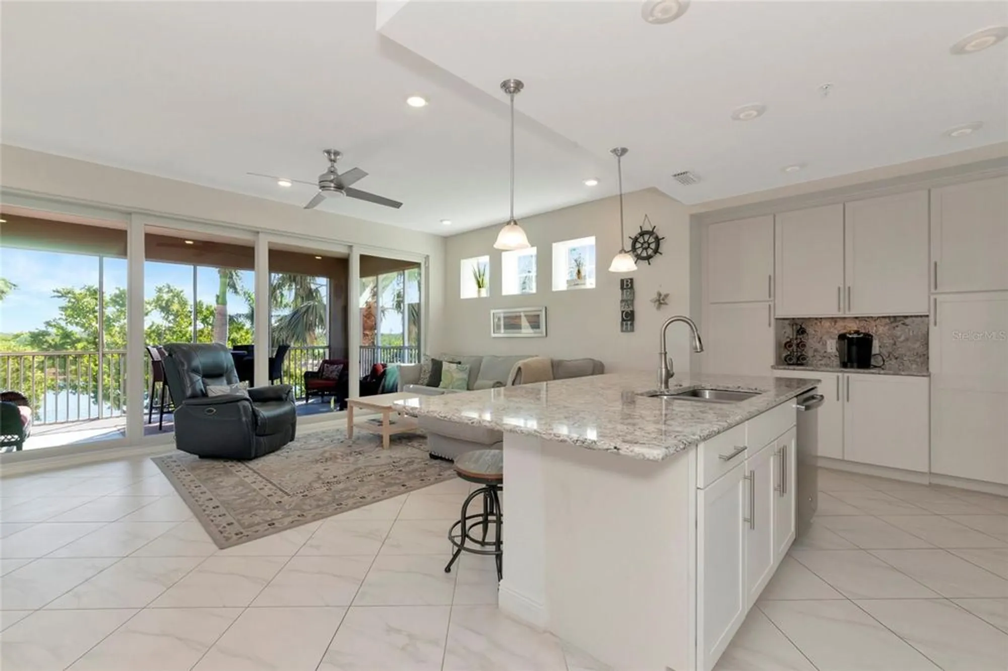Property Slideshow image 7 of 78 | 395 aruba cir 203, Bradenton, FL, 34209
