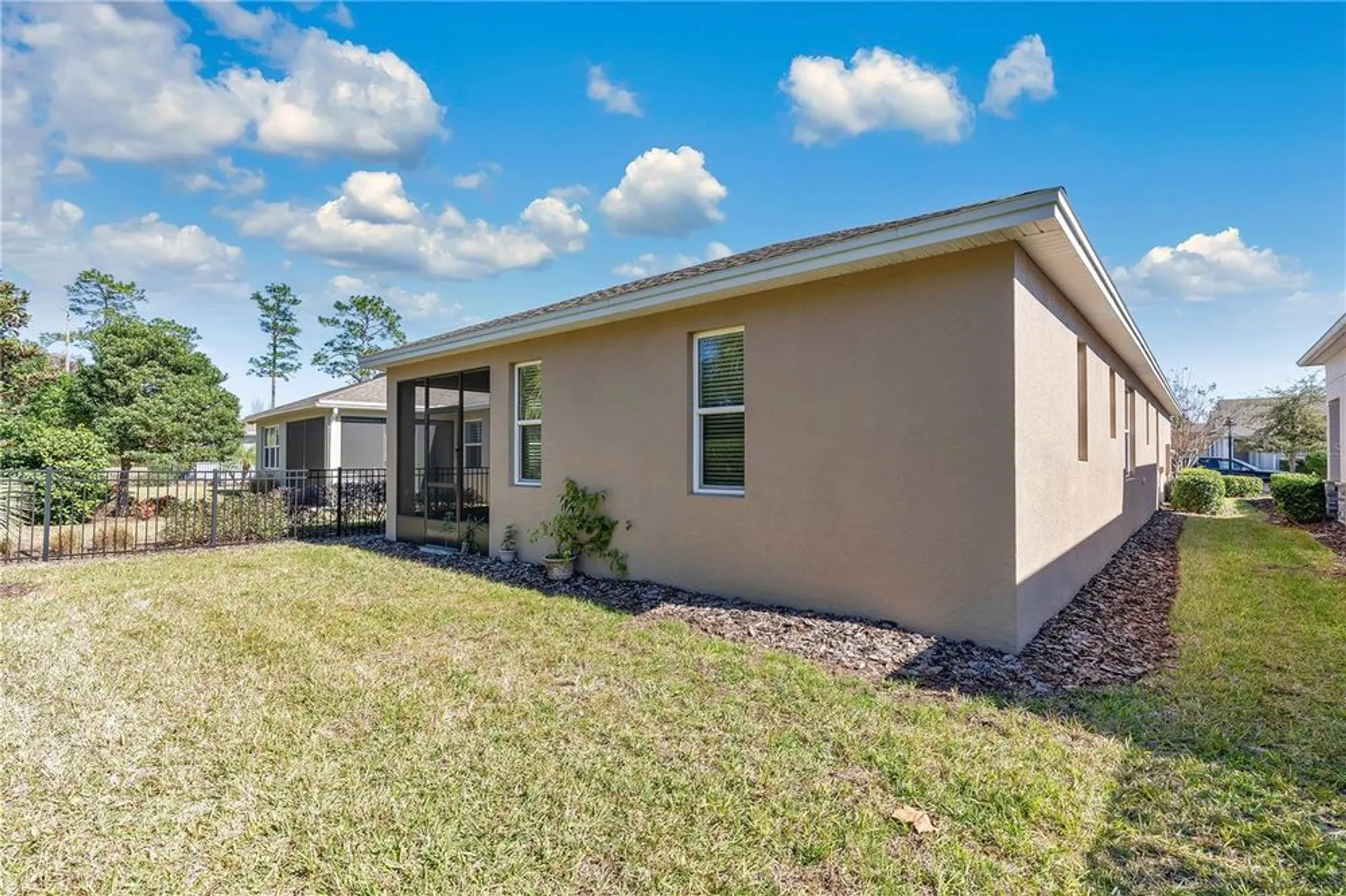 Property Slideshow image 27 of 36 | 161 old moss cir, Deland, FL, 32724