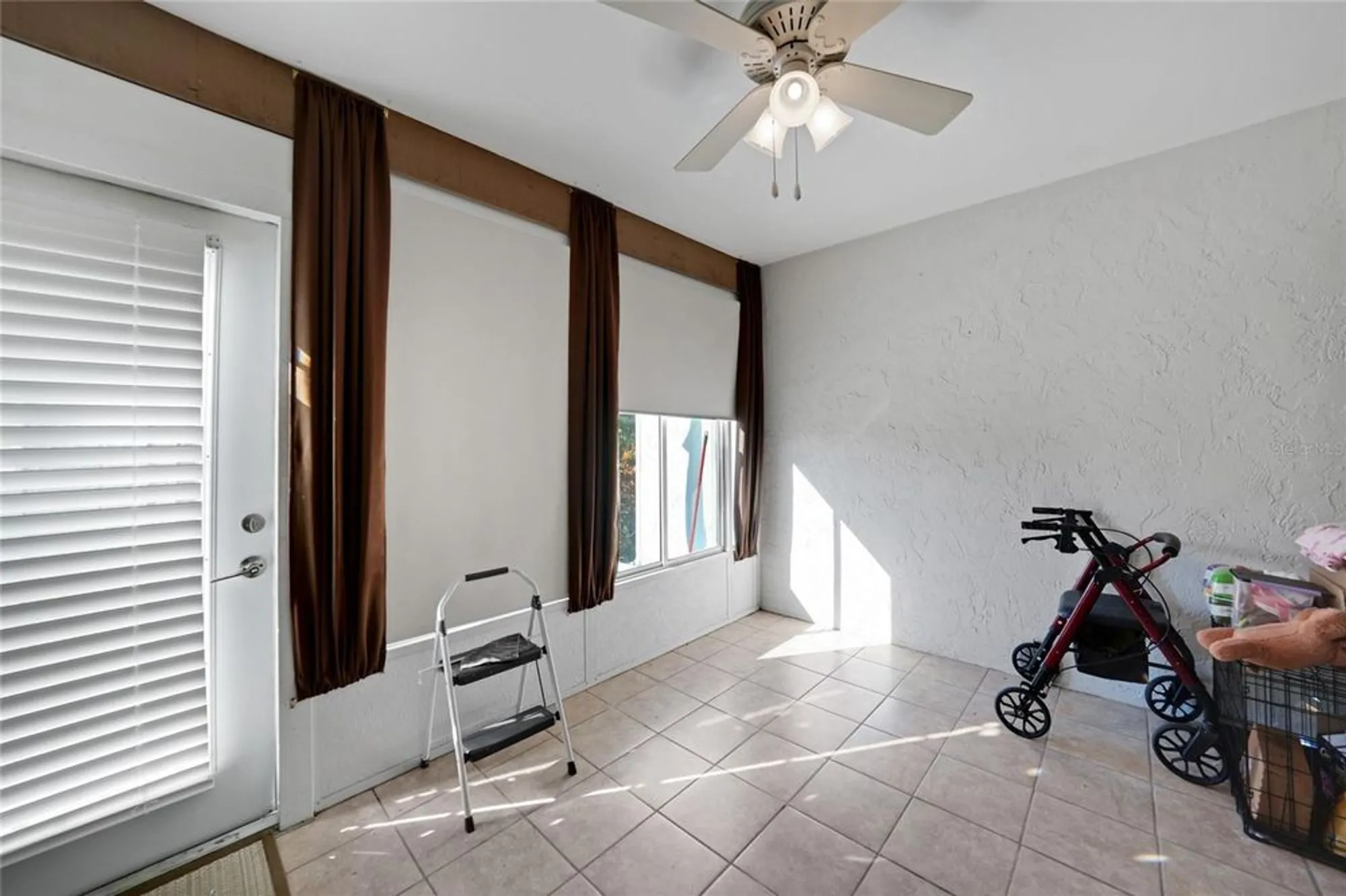 Property Slideshow image 15 of 35 | 215 persimmon st # 52, Englewood, FL, 34223