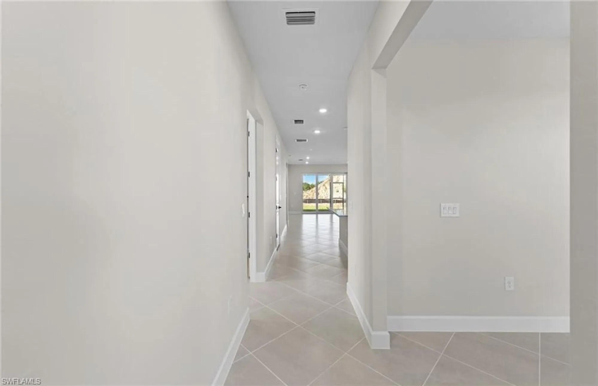 Property Slideshow image 23 of 47 | 7152 chapel creek ln, North Fort Myers, FL, 33917