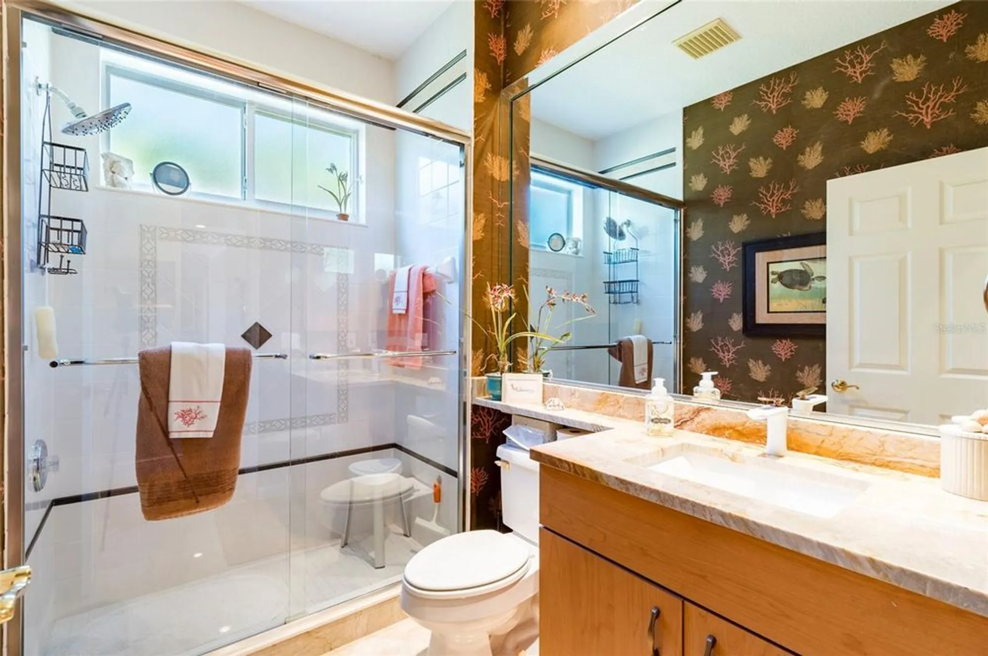 Property Slideshow image 34 of 50 | 4740 carrington cir, Sarasota, FL, 34243