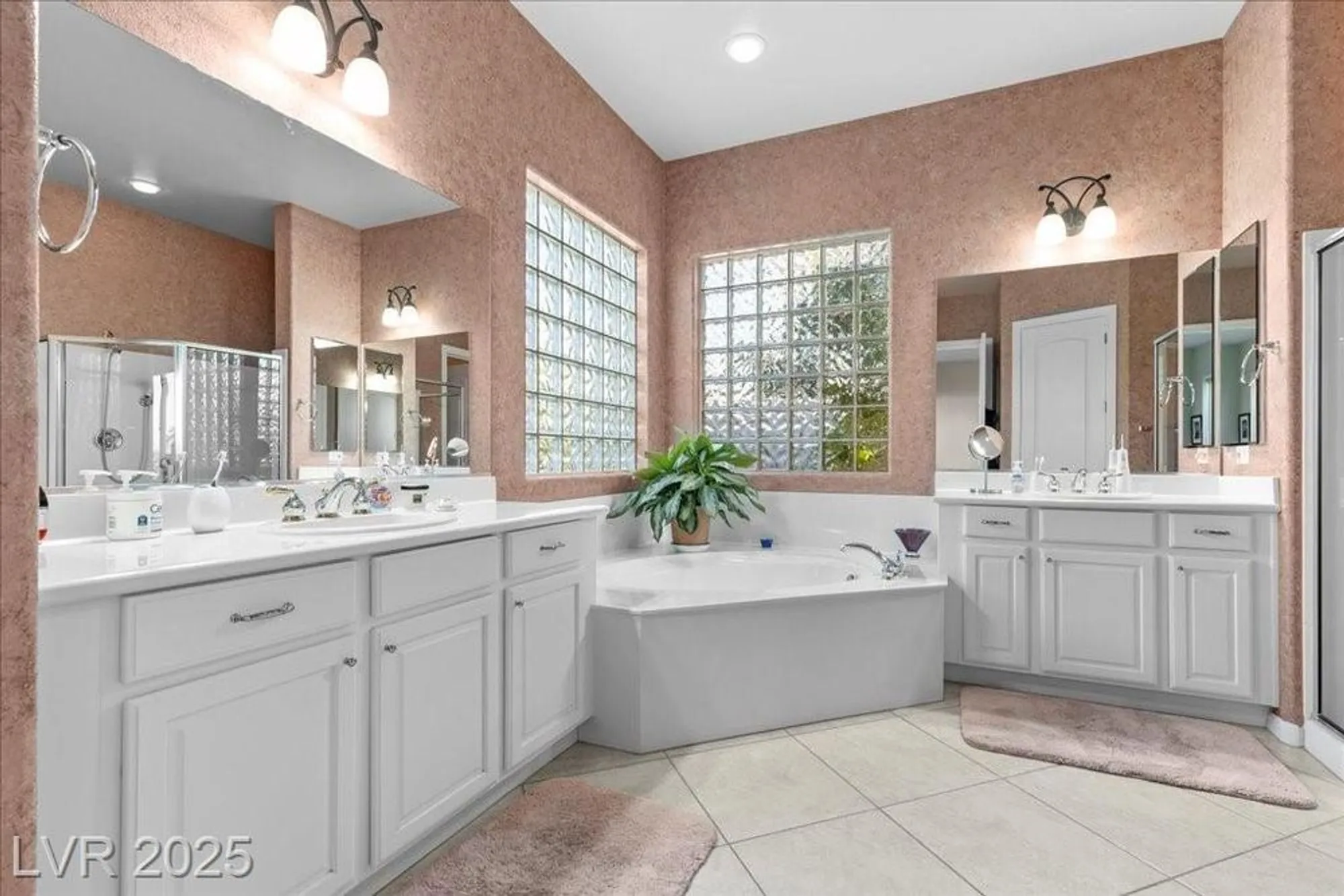 Property Slideshow image 20 of 45 | 2272 merrimack valley ave, Henderson, NV, 89044