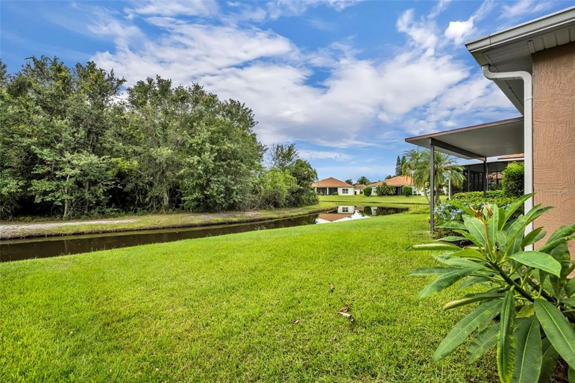Property Slideshow image 1 of 51 | 4115 aberdeen ln, Lake Wales, FL, 33859