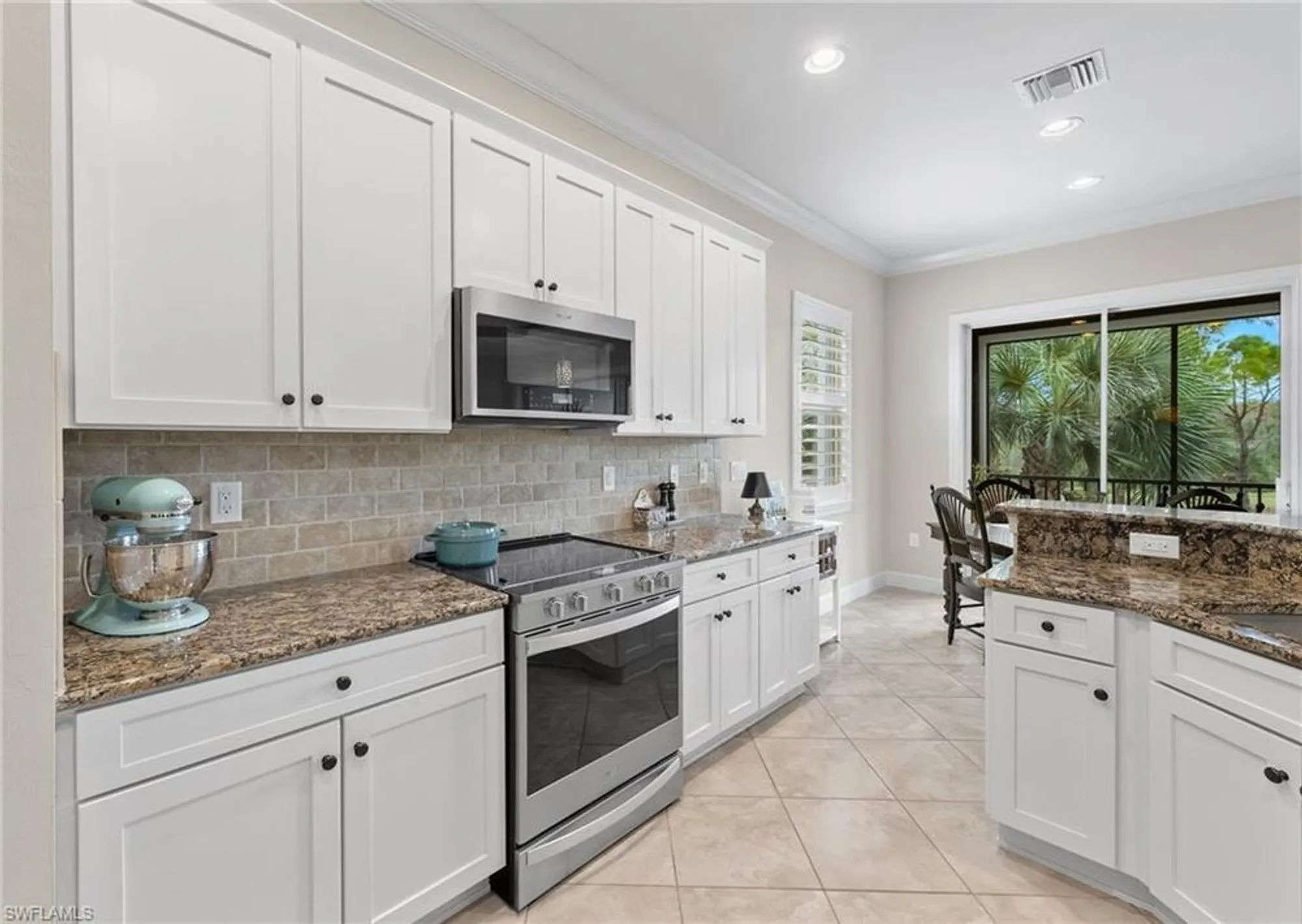 Property Slideshow image 9 of 49 | 10351 glastonbury cir unit 201, Fort Myers, FL, 33913