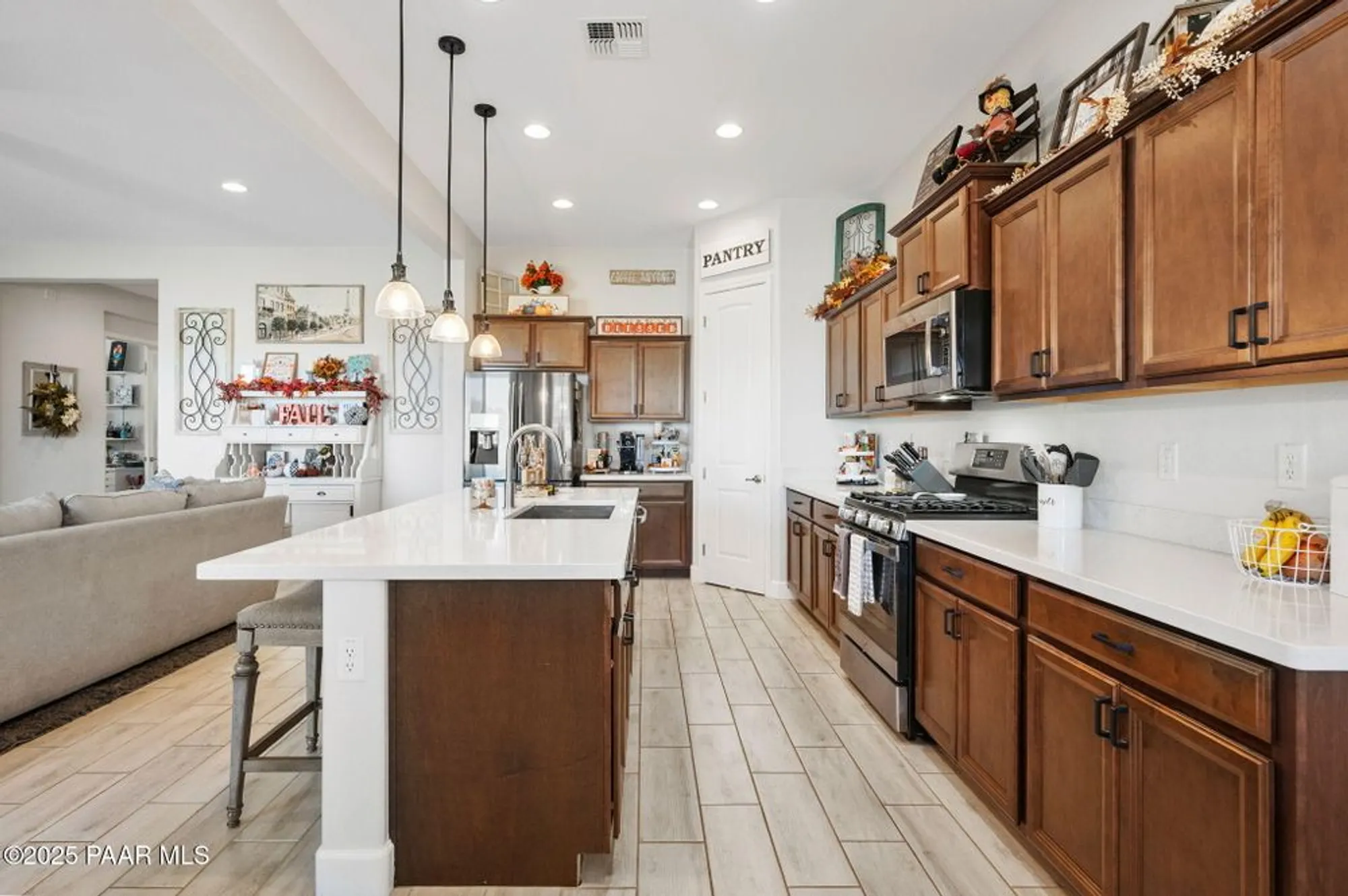 Property Slideshow image 14 of 49 | 7960 e hearthstone dr, Prescott Valley, AZ, 86315