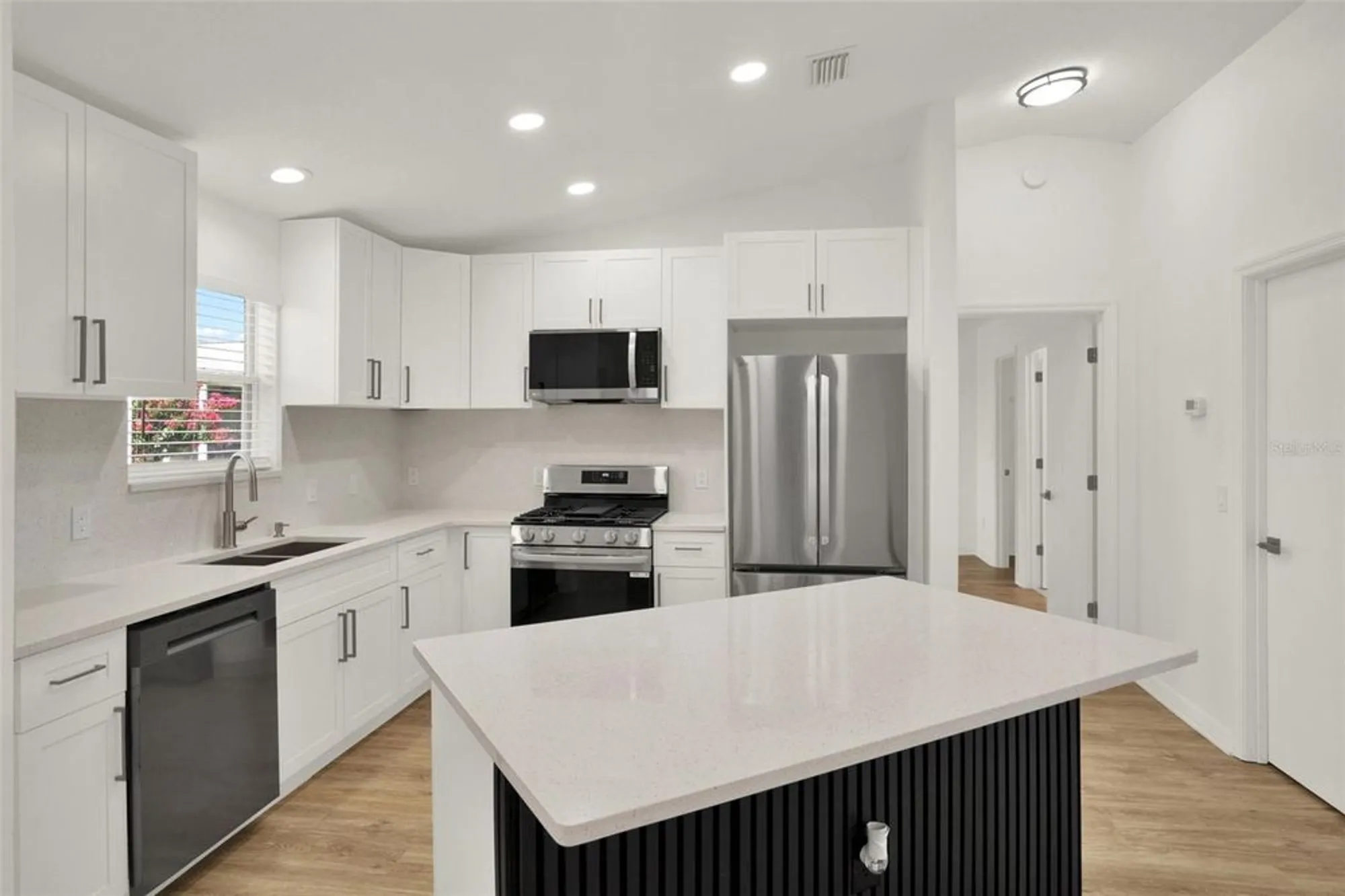 Property Slideshow image 15 of 48 | 766 artesia ave, The Villages, FL, 32162