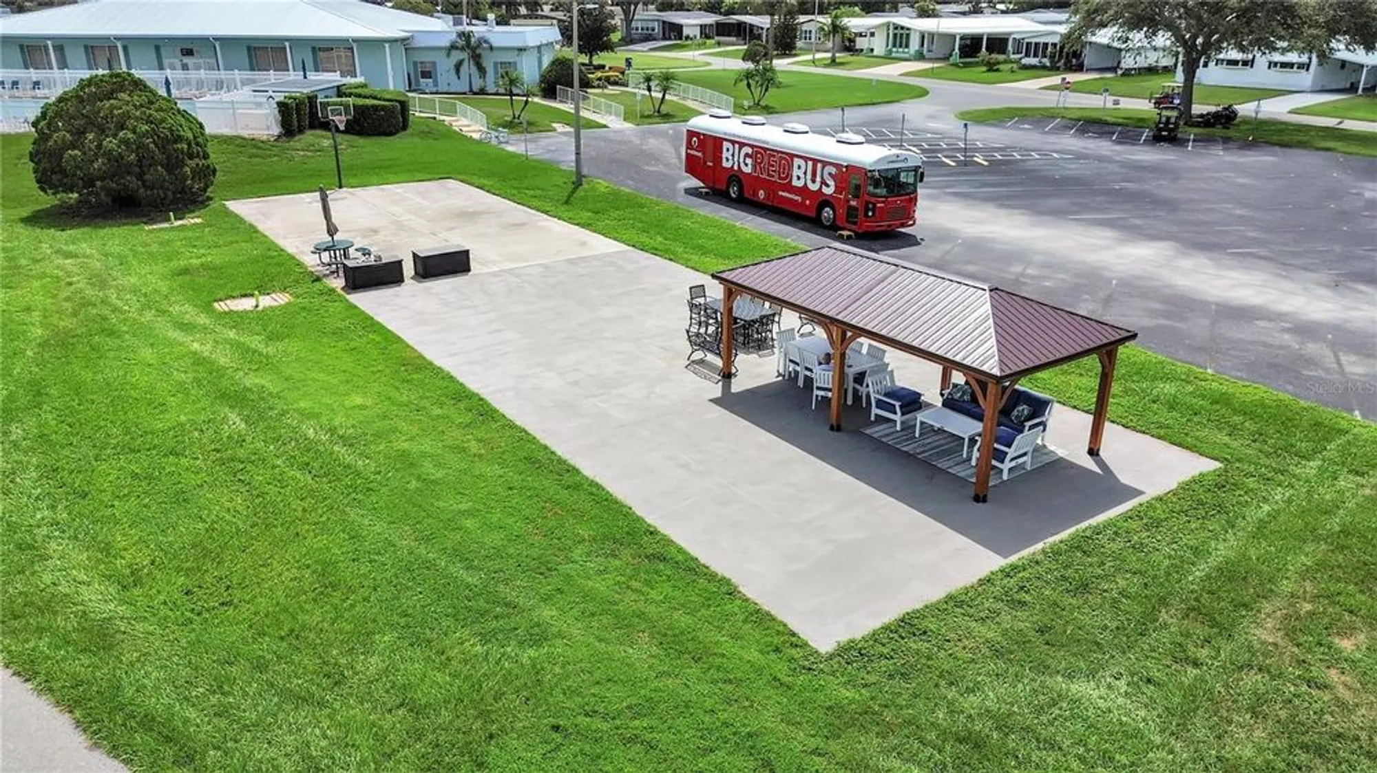 Property Slideshow image 43 of 45 | 4909 foxwood lake dr, Lakeland, FL, 33810